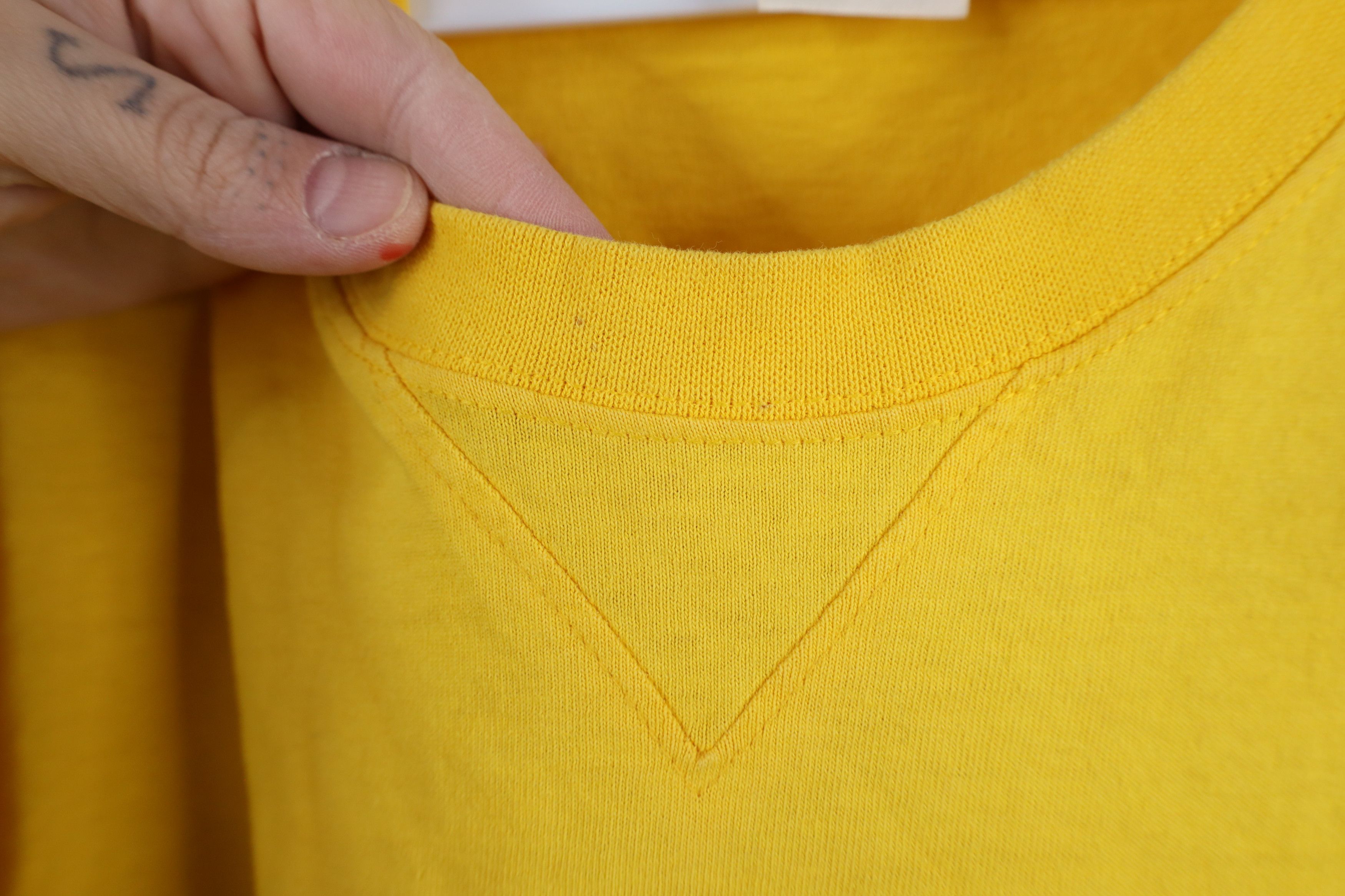 Nike × Vintage Vintage 90s Y2K Nike Air Jordan Jumpman Center Logo T-Shirt Size US XL / EU 56 / 4 - 8 Thumbnail