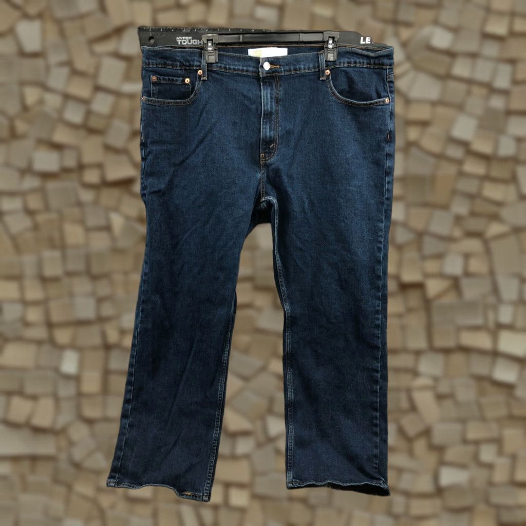 Levi's Levi's Signature Relaxed Straight Jeans Mens Size 44x30 Blue Dark Wash Denim 5-Pocket Belt Loops Regular Fit Mid Rise Classic Modern Vintage: No Size US 44 / EU 60 - 1 Thumbnail