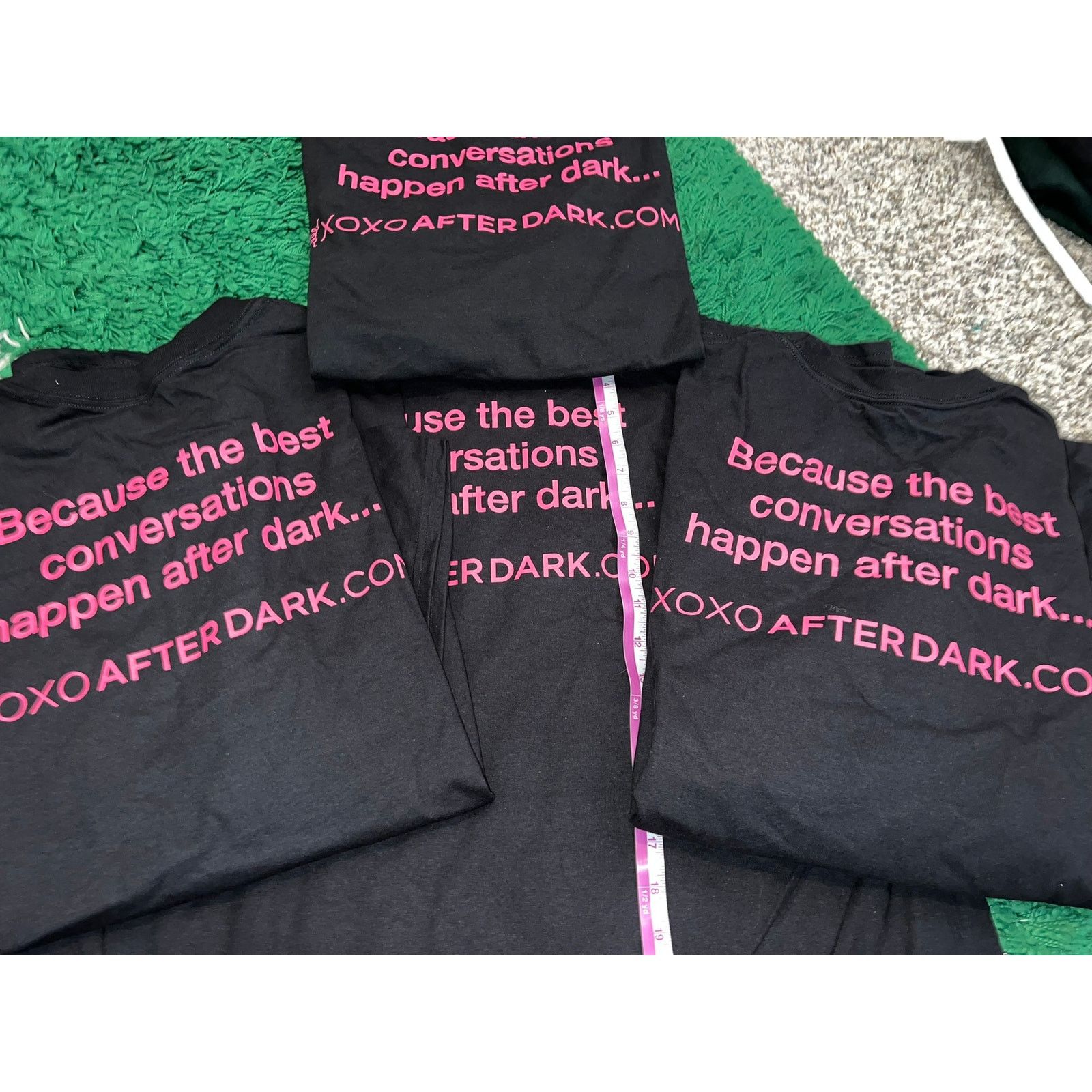 Hanes XOXO Shirt After Dark Best Conversations Happen After Dark Size US XL / EU 56 / 4 - 10 Thumbnail