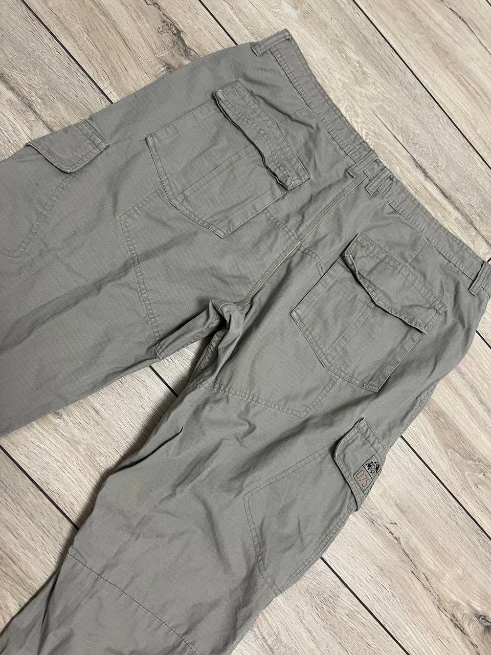 Oakley Vintage Oakley Y2K Cargo Pants Trousers Military W 36 L 32 Size US 36 / EU 52 - 5 Thumbnail