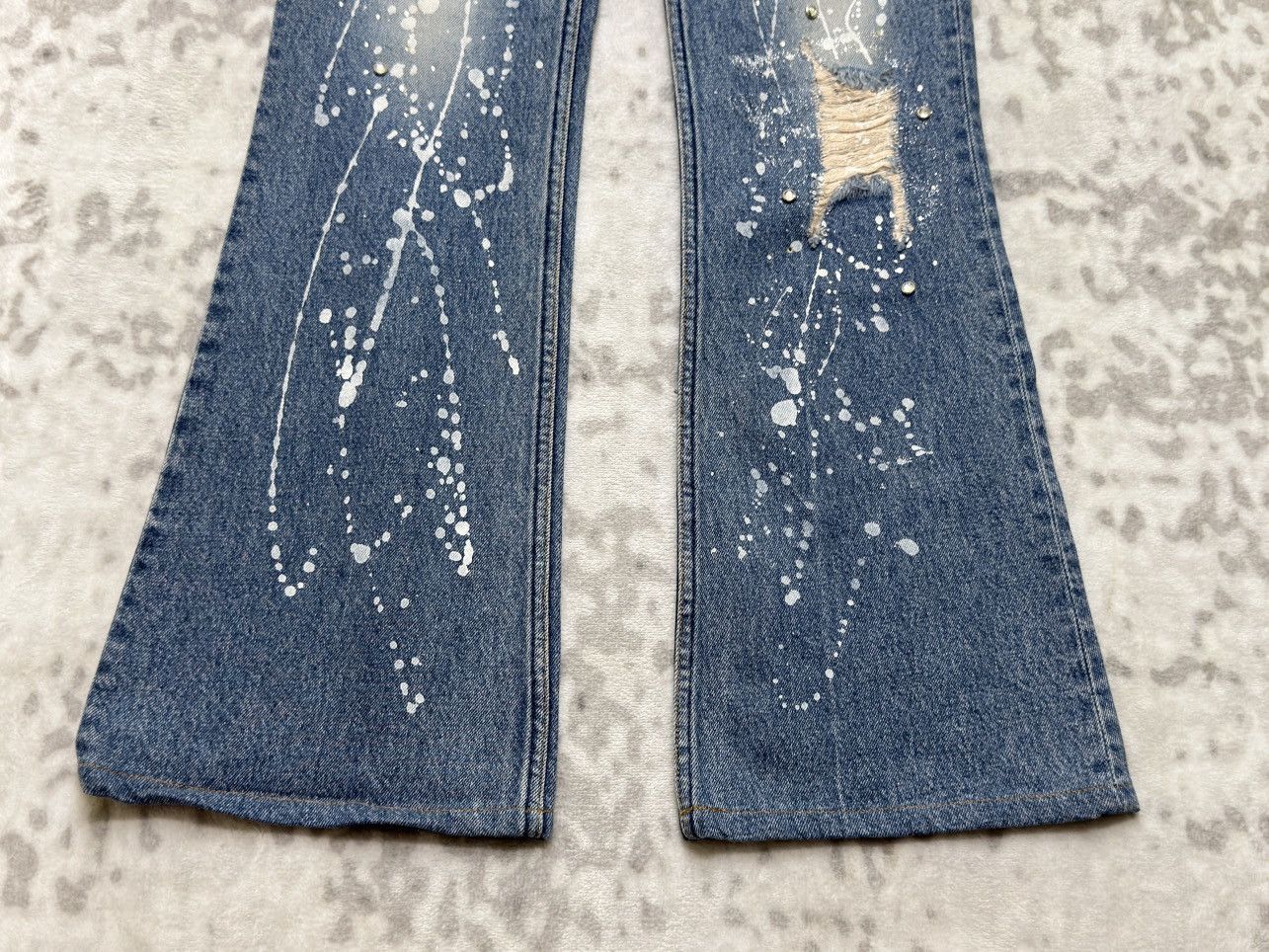 Hysteric Glamour Flared CFLINE Paint Splash Glitter Distress Low Rise Denim Size US 27 - 7 Thumbnail