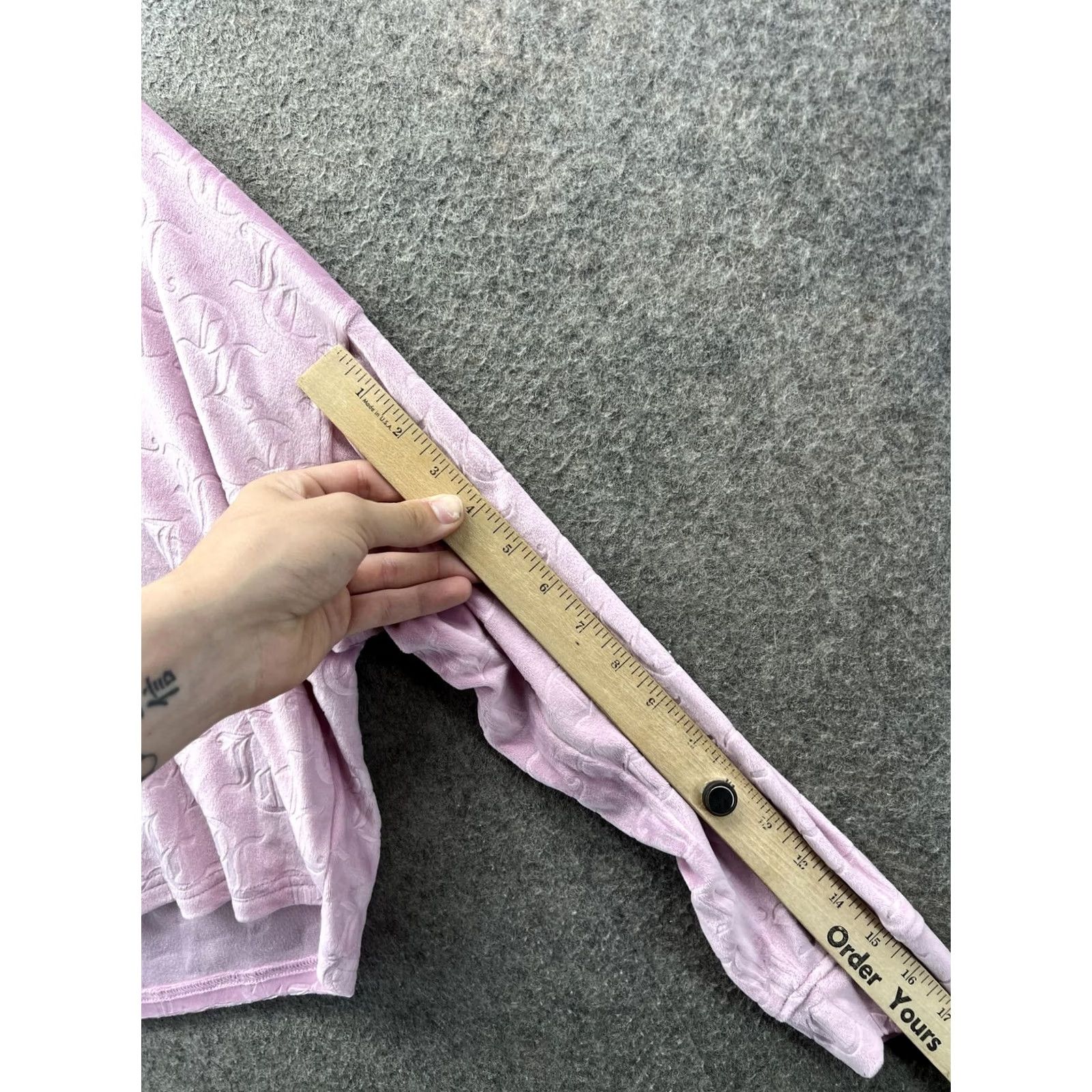 Juicy Couture VINTAGE Juicy Couture Pajama Top Womens Small Pink Velour Rhinestone Hoodie Long Sleeve Size S / US 4 / IT 40 - 3 Thumbnail