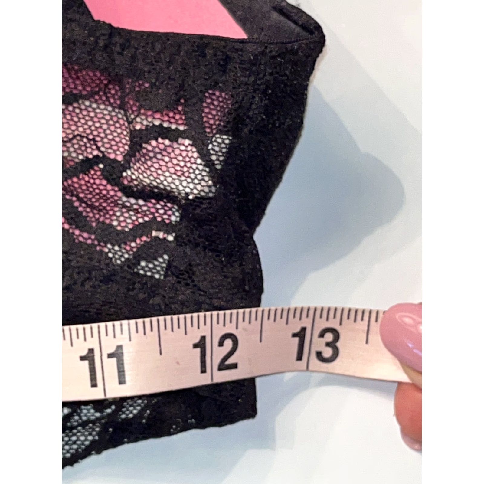 Victoria's Secret Victoria’s Secret PINK Bra Bralette Lace Wireless Padded PushUp Pullover M Black Women’s PINK Bralette Lace Bra Size ONE SIZE - 6 Thumbnail