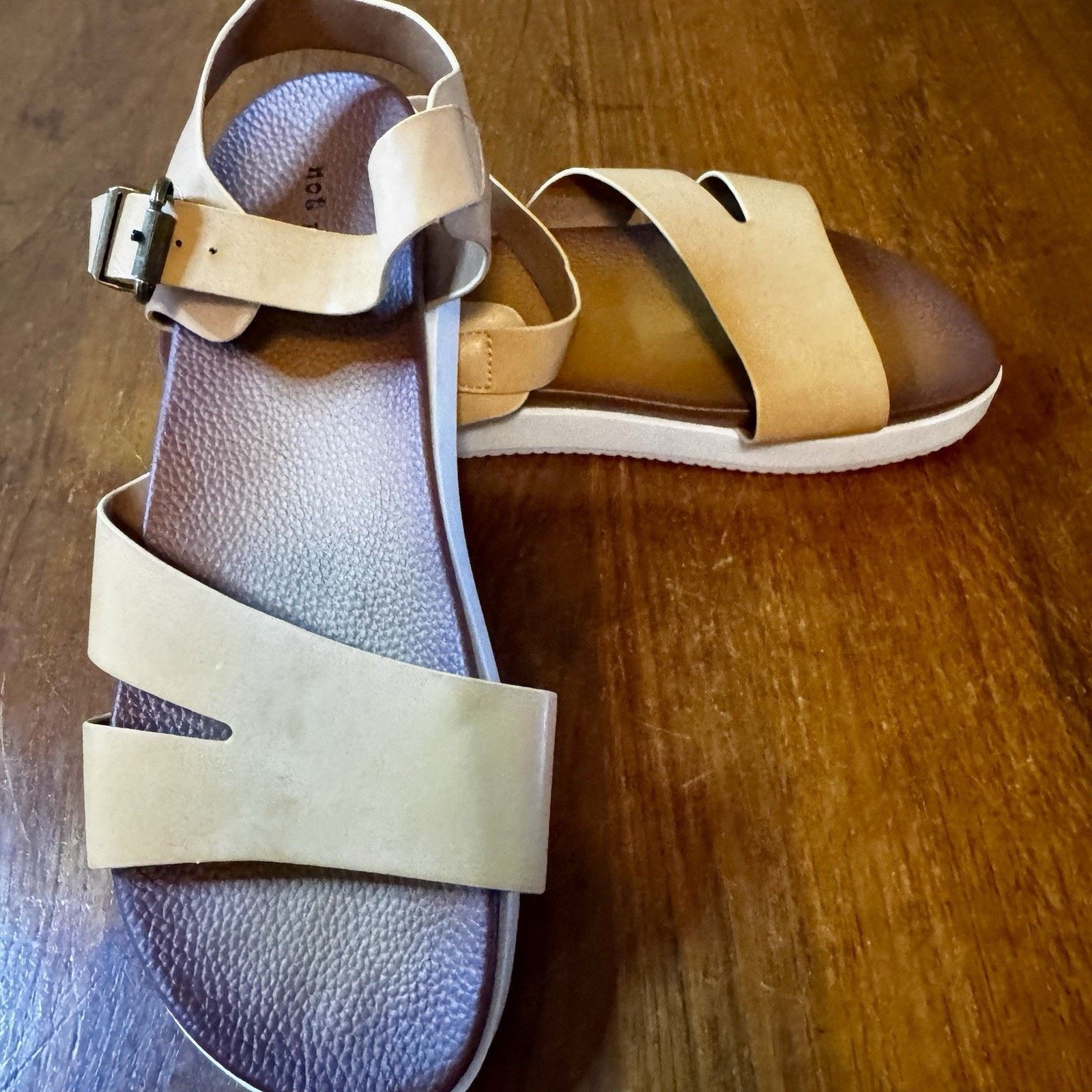 & Other Stories Women's Platform Sandals Strap Heal Faux Leather Tan Size US 9 / IT 39 - 3 Thumbnail