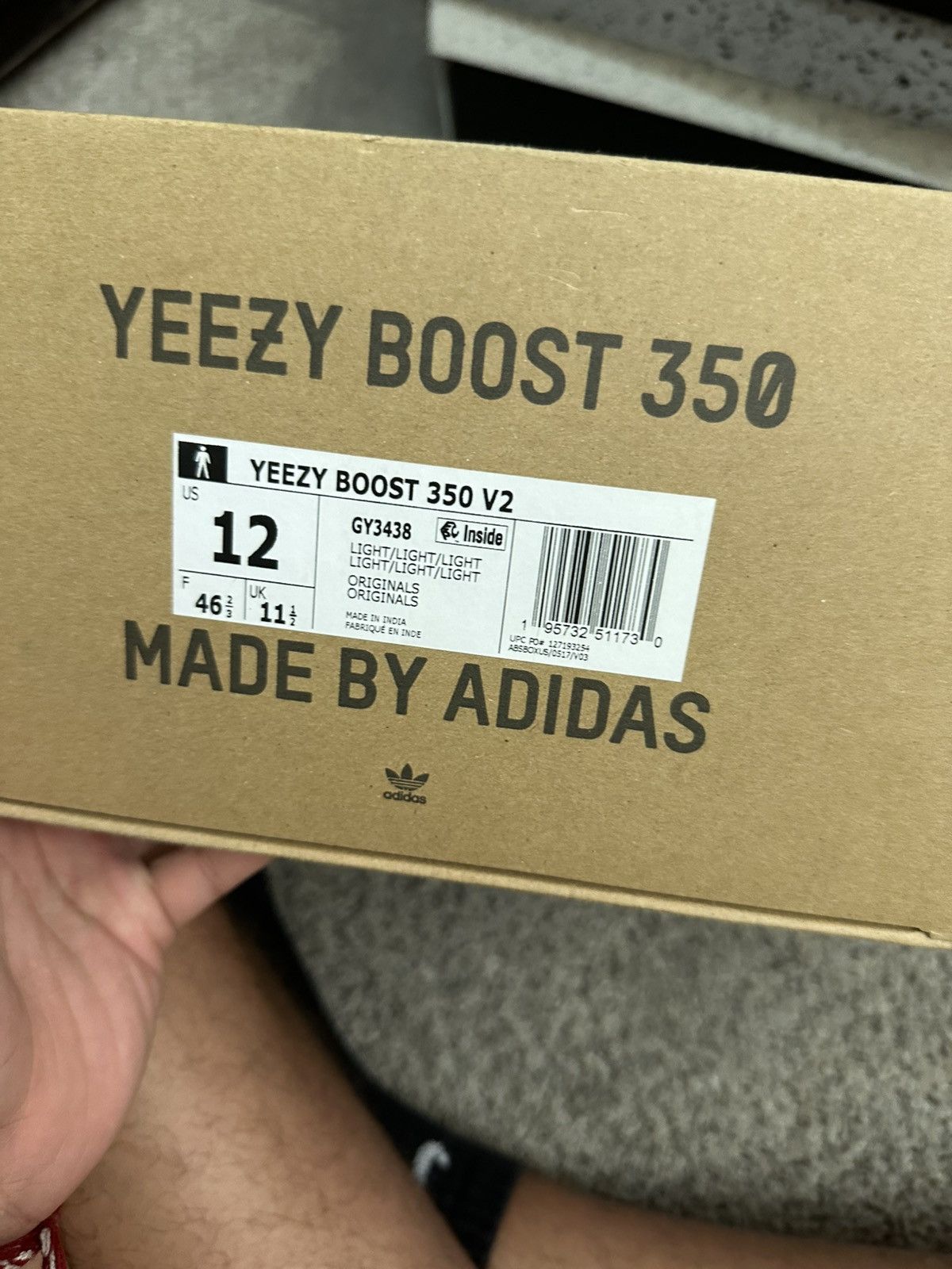 Yeezy Adidas yeezy 350 light - size 12 Size US 12 / EU 45 - 8 Thumbnail