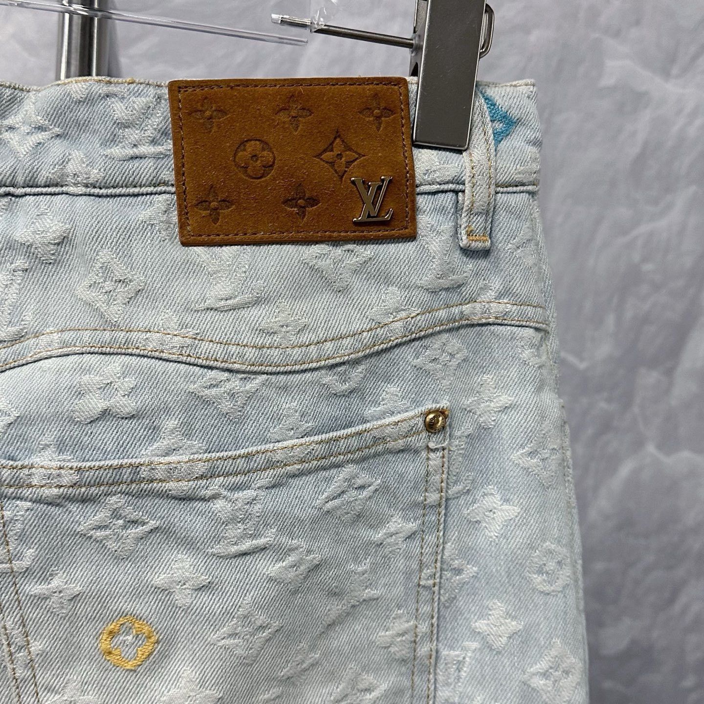 Louis Vuitton Louis Vuitton FW24 Tyler Logo Denim Pants Size US 32 / EU 48 - 3 Thumbnail