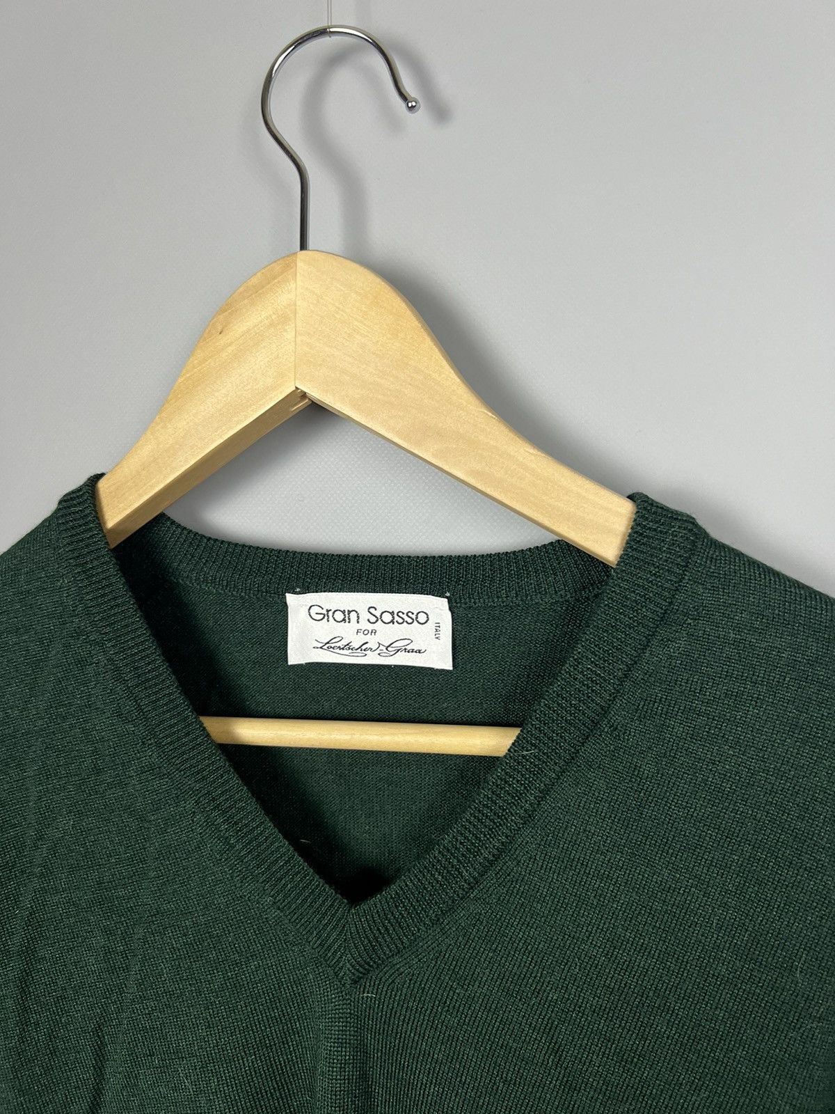 Gran Sasso (XL) Gran Sasso luxury sweater V-neck silk cashmere wool Size US XL / EU 56 / 4 - 2 Thumbnail