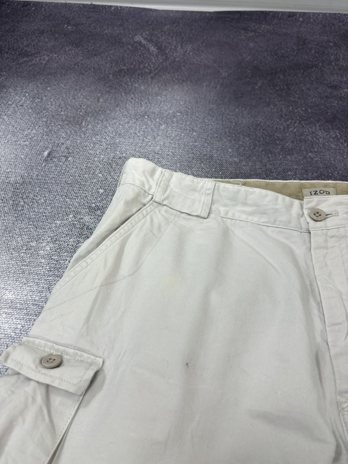 Izod Vintage Izod 2000s Wide Leg Skate Hype Baggy Cargo Shorts Size US 38 / EU 54 - 5 Thumbnail