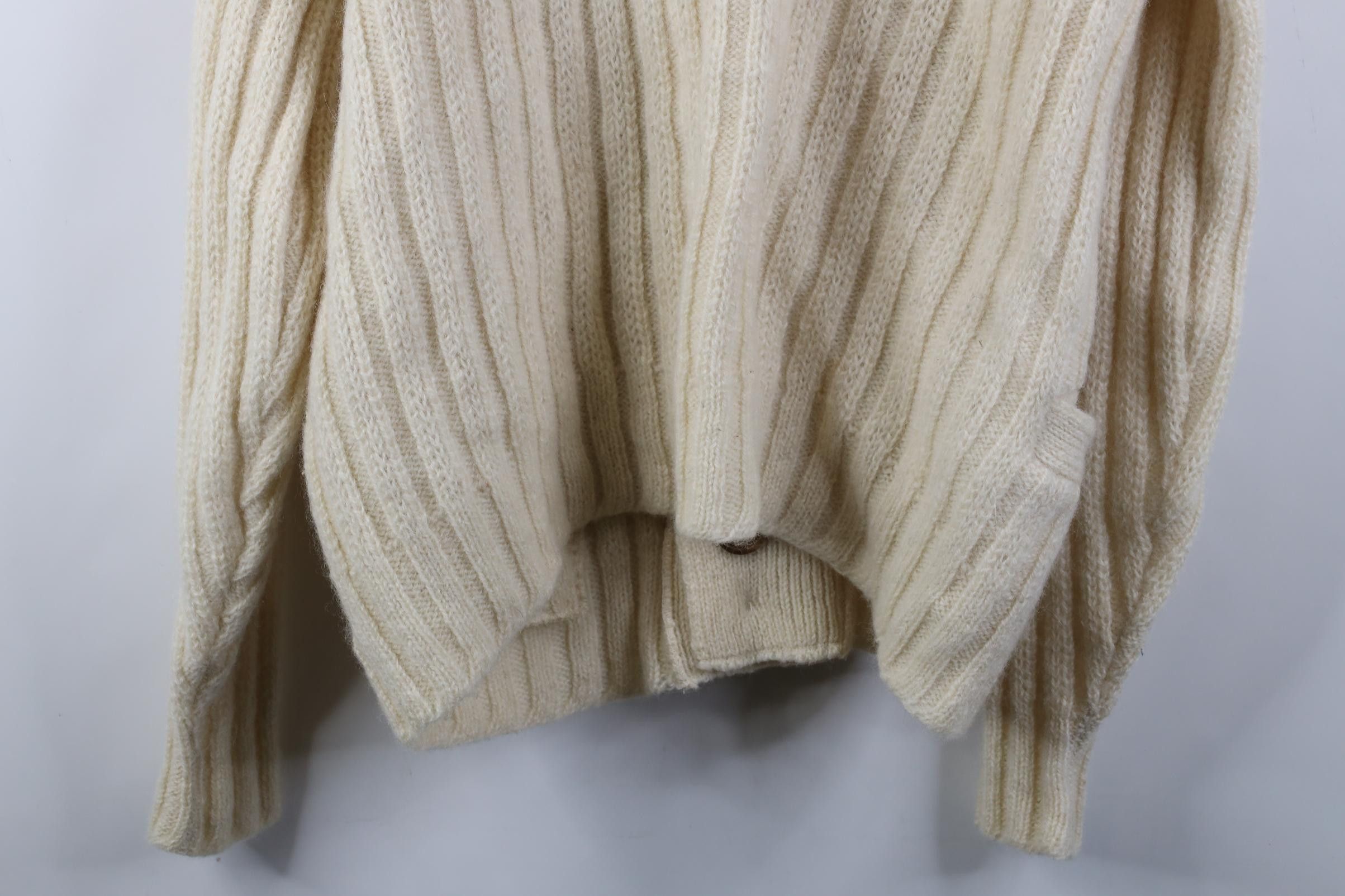 Vintage Vintage 50s 60s Marshall Field Ribbed Knit Cardigan Sweater Size US L / EU 52-54 / 3 - 13 Thumbnail