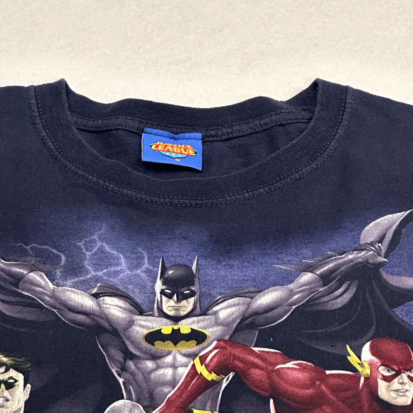 Vintage Justice League Shirt Mens M Navy Blue Superman Batman The Flash Green Lantern DC Comics Graphic Print Crew Neck Short Sleeve Size US M / EU 48-50 / 2 - 4 Thumbnail