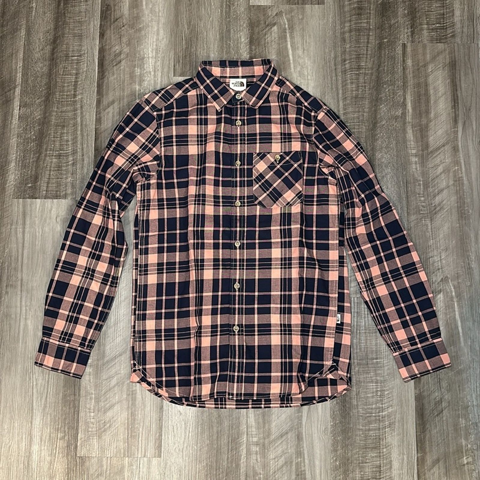 The North Face The North Face Long Sleeve Button Down - Small Size US S / EU 44-46 / 1 - 2 Thumbnail