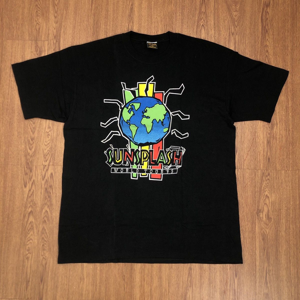 Band Tees RARE!!! Vintage Sunsplash world tour 1995 t-shirt Size US XL / EU 56 / 4 - 1 Thumbnail