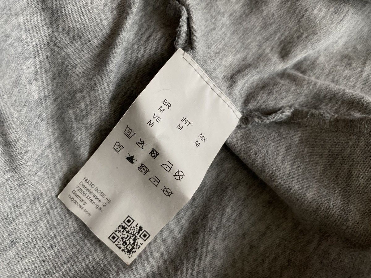 Hugo Boss Hugo Boss boxy graphic t shirt Size US M / EU 48-50 / 2 - 5 Thumbnail