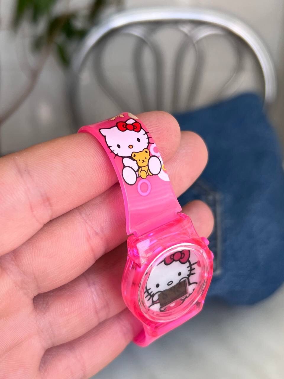 Japanese Brand × Vintage Vintage Japanese style Hello Kitty Watch Futuristic Digital Size ONE SIZE - 3 Thumbnail