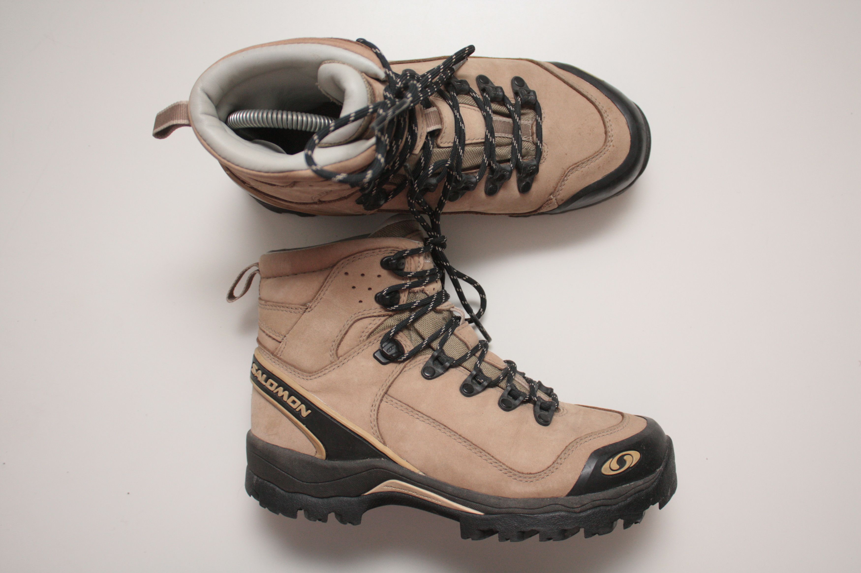 image of Salomon 873363 Vintage Beige Hiking Boots Us6.5 in Beige/Black, Women's