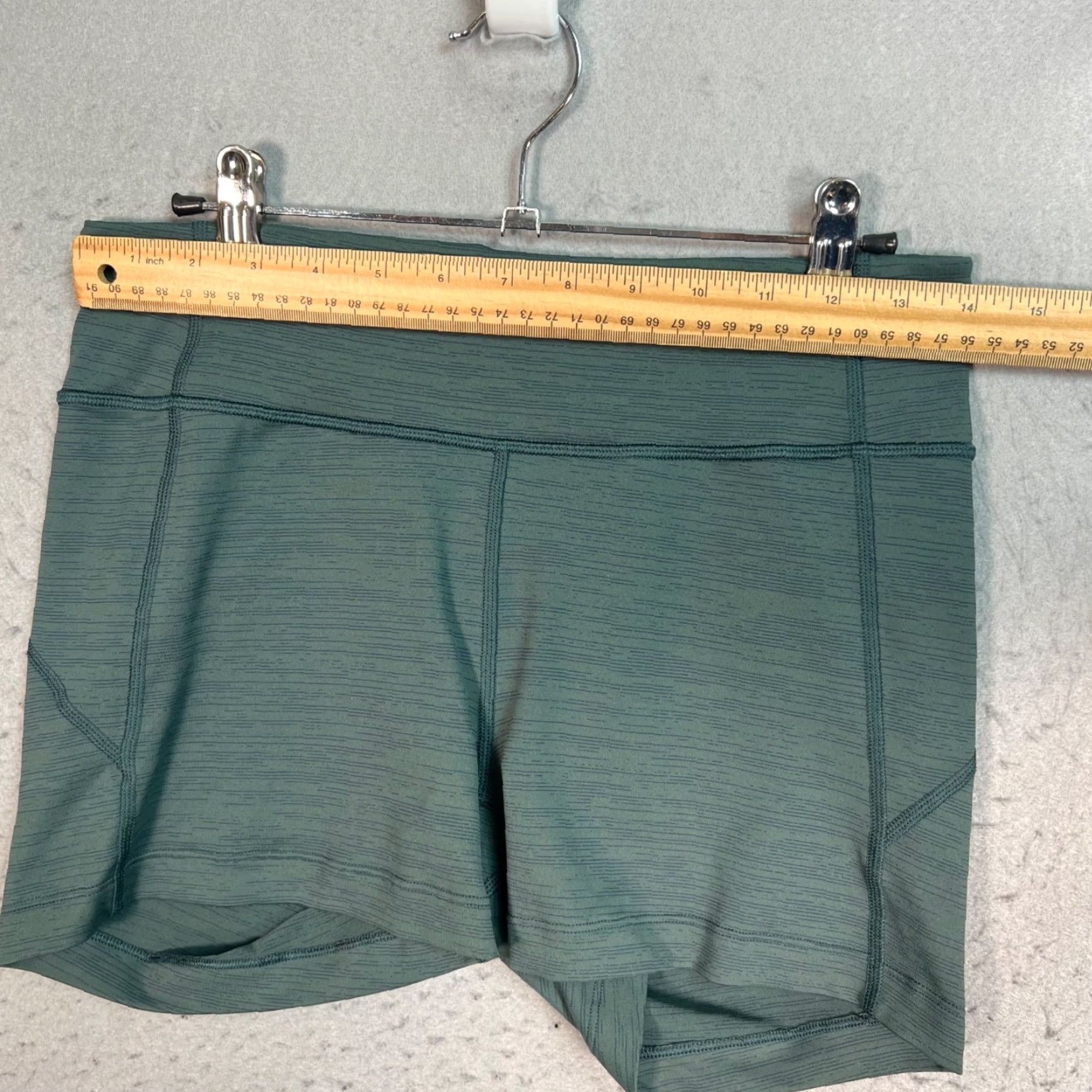 Outdoor Voices Outdoor Voices Womens Shorts Athletic Green M Nylon Spandex Biker 3in Inseam Adult Medium Womens Gym Running Featured Activewear Size 32" / US 10 / IT 46 - 5 Thumbnail