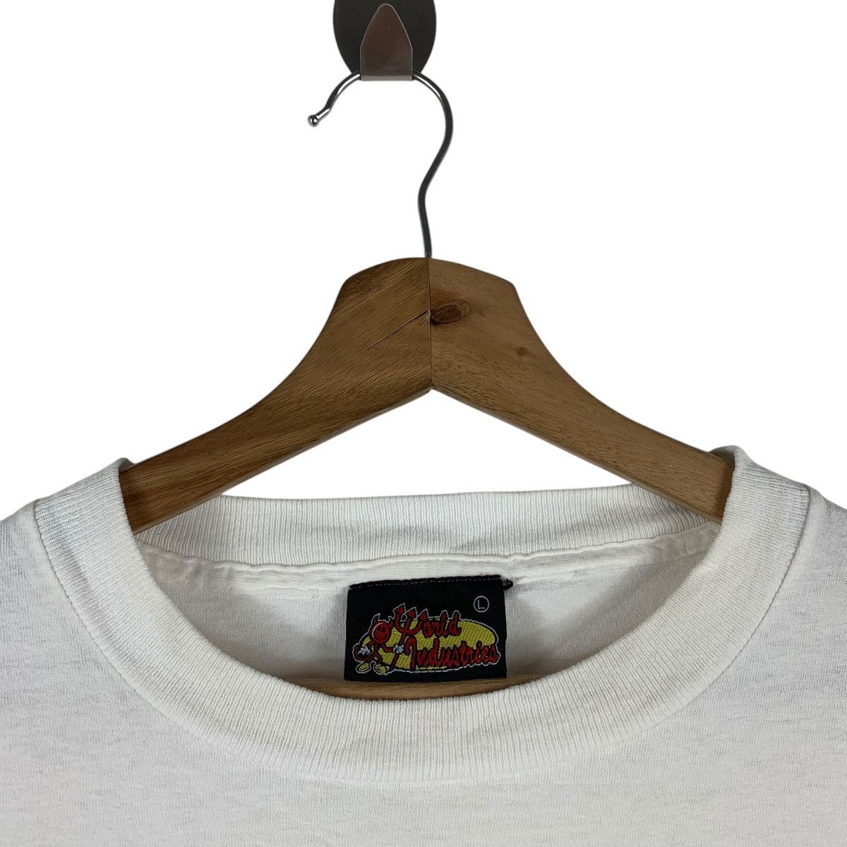 Other Vintage WORLD INDUSTRIES spellout tee Size US L / EU 52-54 / 3 - 5 Thumbnail