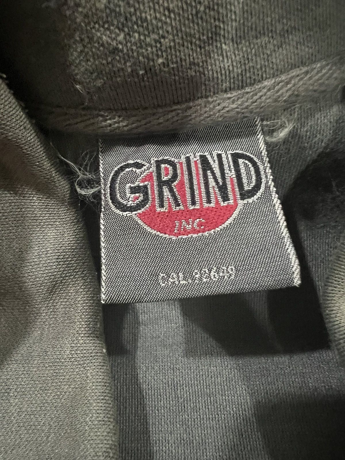 Hook-Ups × Vintage × grindlondon Vintage 90s Grind Inc. Skateboard Line Button Work Sweater Size US M / EU 48-50 / 2 - 9 Thumbnail