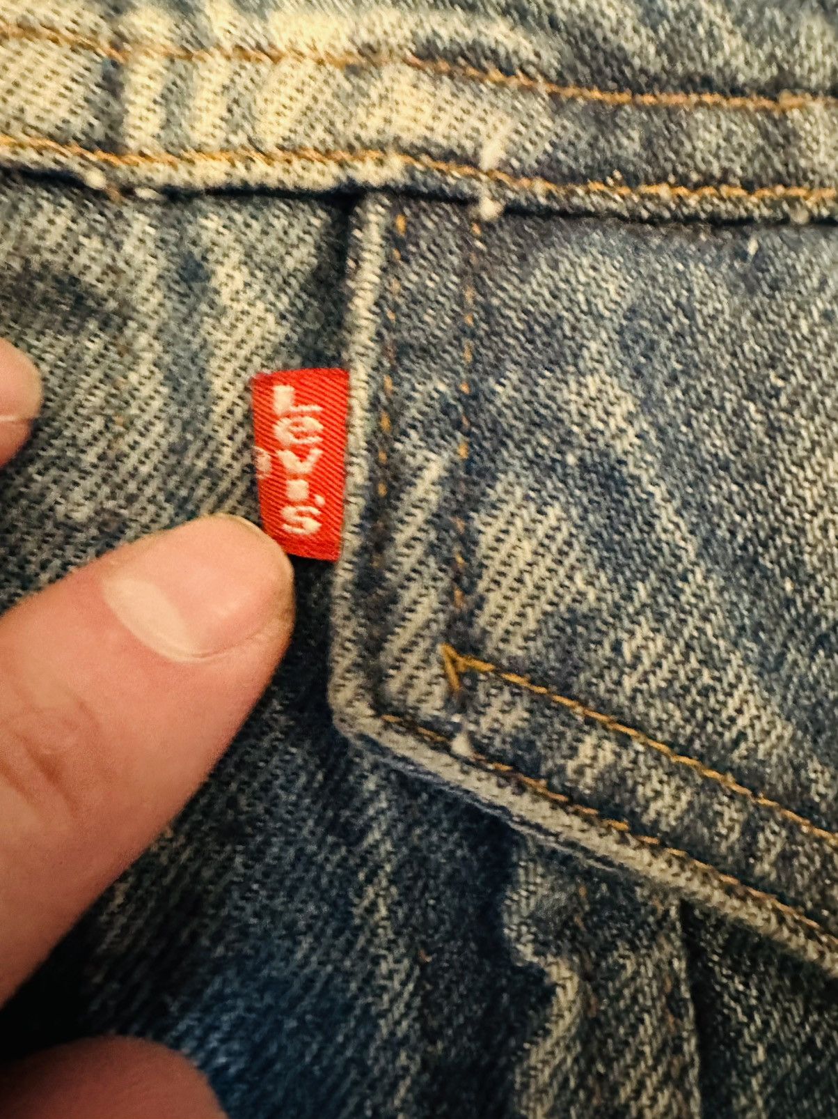 Levi's Vintage Thrashed/Patched Levi's Jean Jacket 44L-70506-0214 Size L / US 10 / IT 46 - 7 Thumbnail