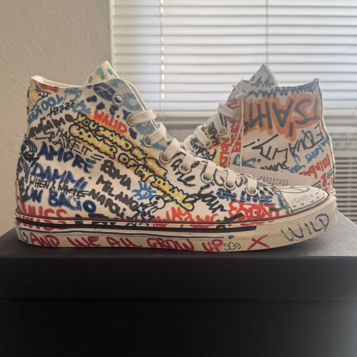 Vetements VETEMENTS White Graffiti High-Top Canvas Sneaker (FW18) Size US 9 / EU 42 - 1 Thumbnail