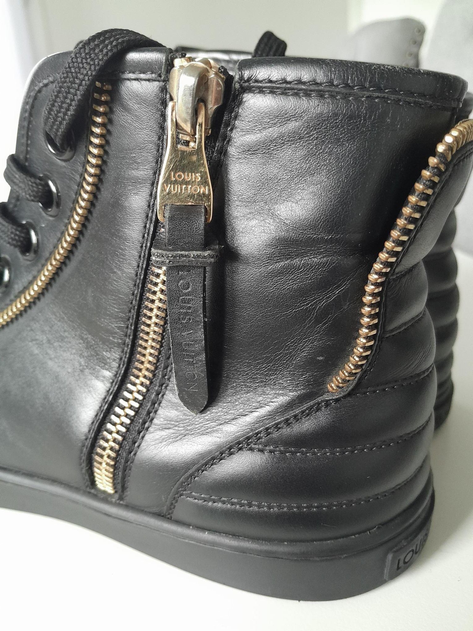 Louis Vuitton BASKETS LOUIS VUITTON PUNCHY ZIP Size US 8 / IT 38 - 10 Thumbnail