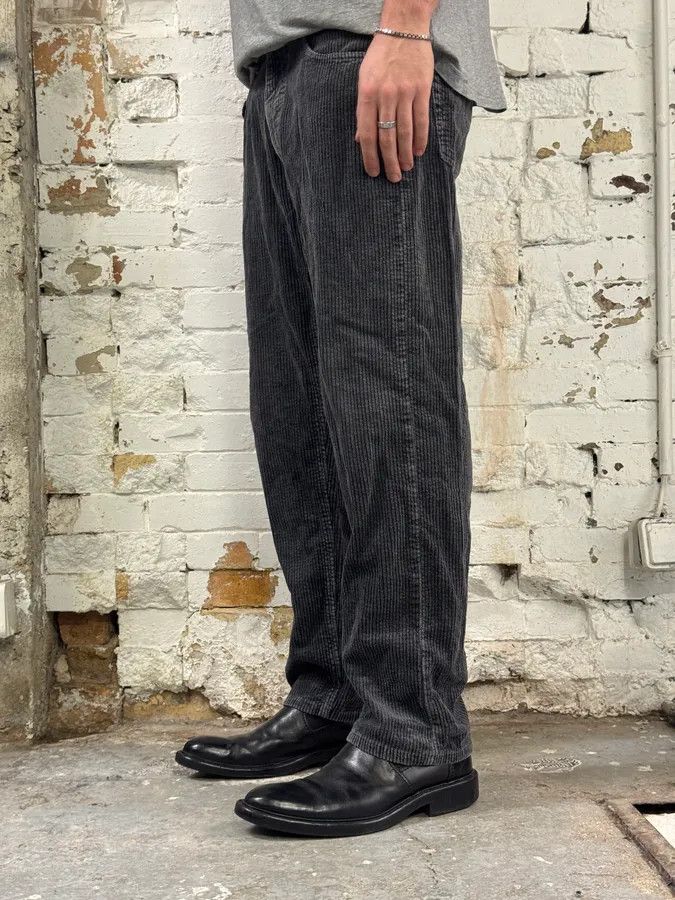 Armani 2000s Armani Grey Corduroy Pants Size US 32 / EU 48 - 3 Thumbnail