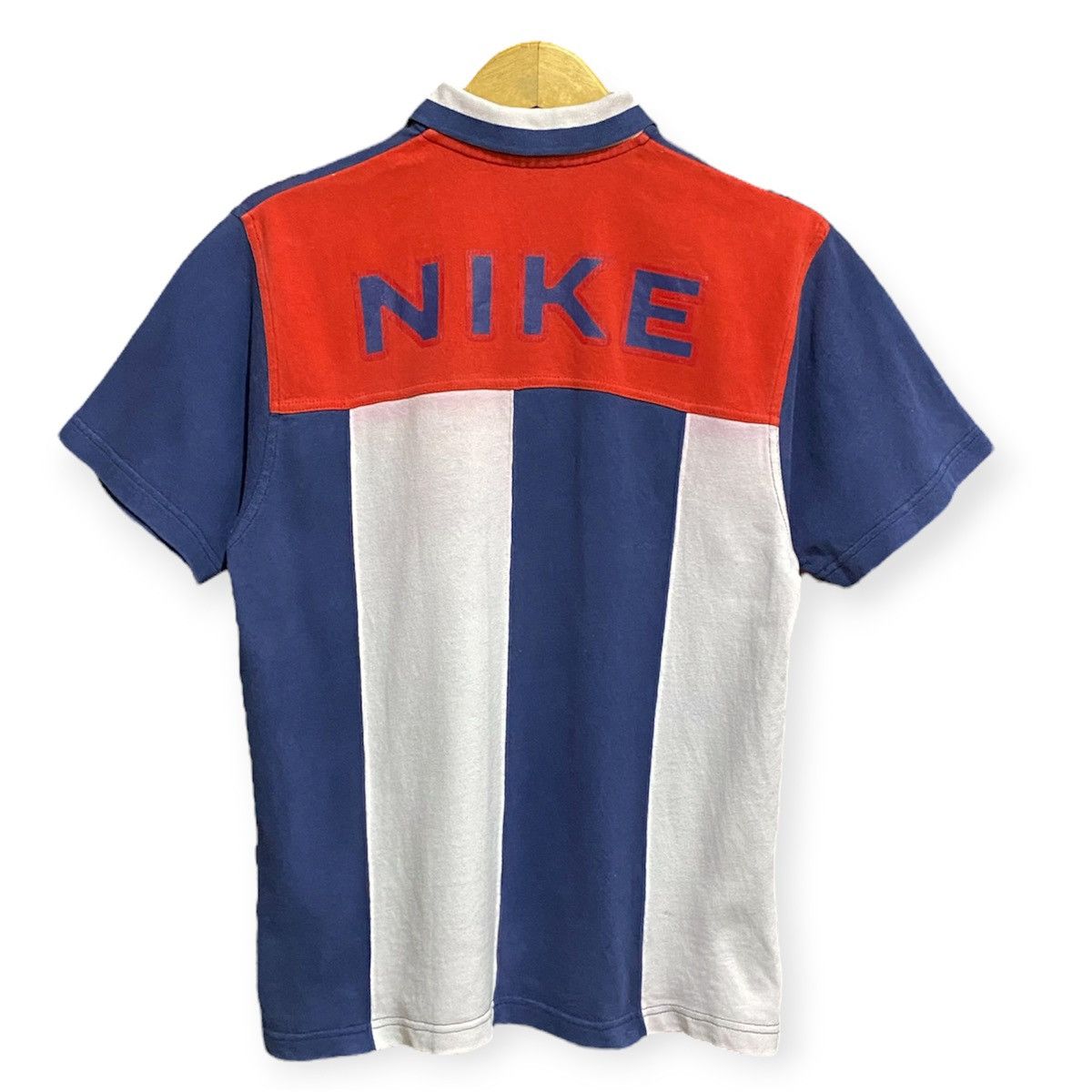 Nike Polo Shirt Nike Vintage Size L Size US L / EU 52-54 / 3 - 1 Thumbnail