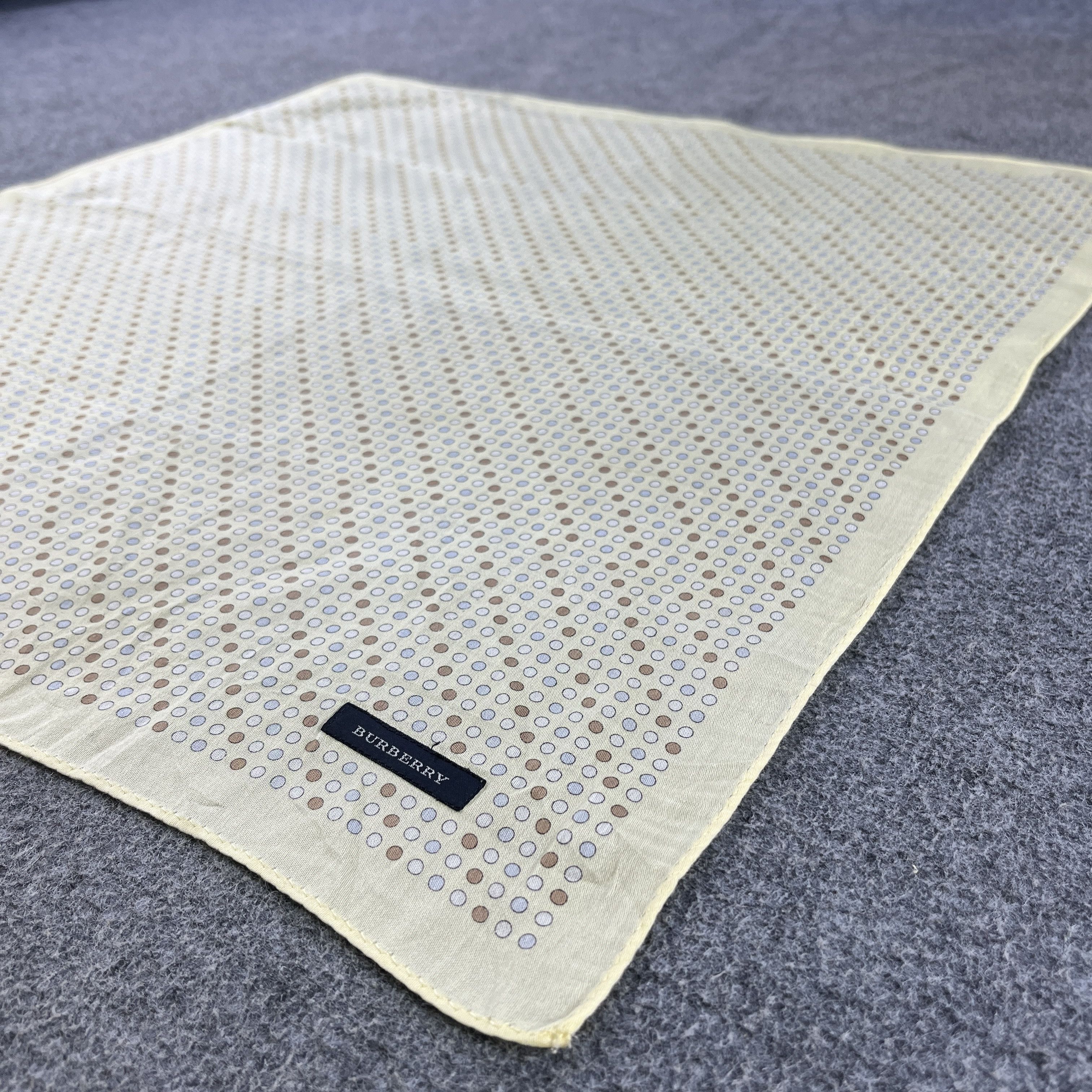 Vintage Vintage Burberry Handkerchief / Bandana / Neckerchief B099 Size ONE SIZE - 6 Thumbnail