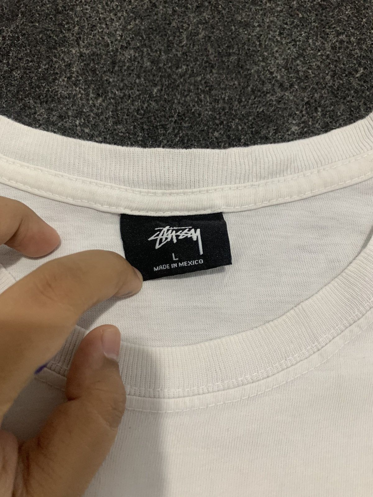 Stussy Stüssy Vintage / Rare Dragon Graphic T-Shirt Tee (White) Size US L / EU 52-54 / 3 - 5 Thumbnail