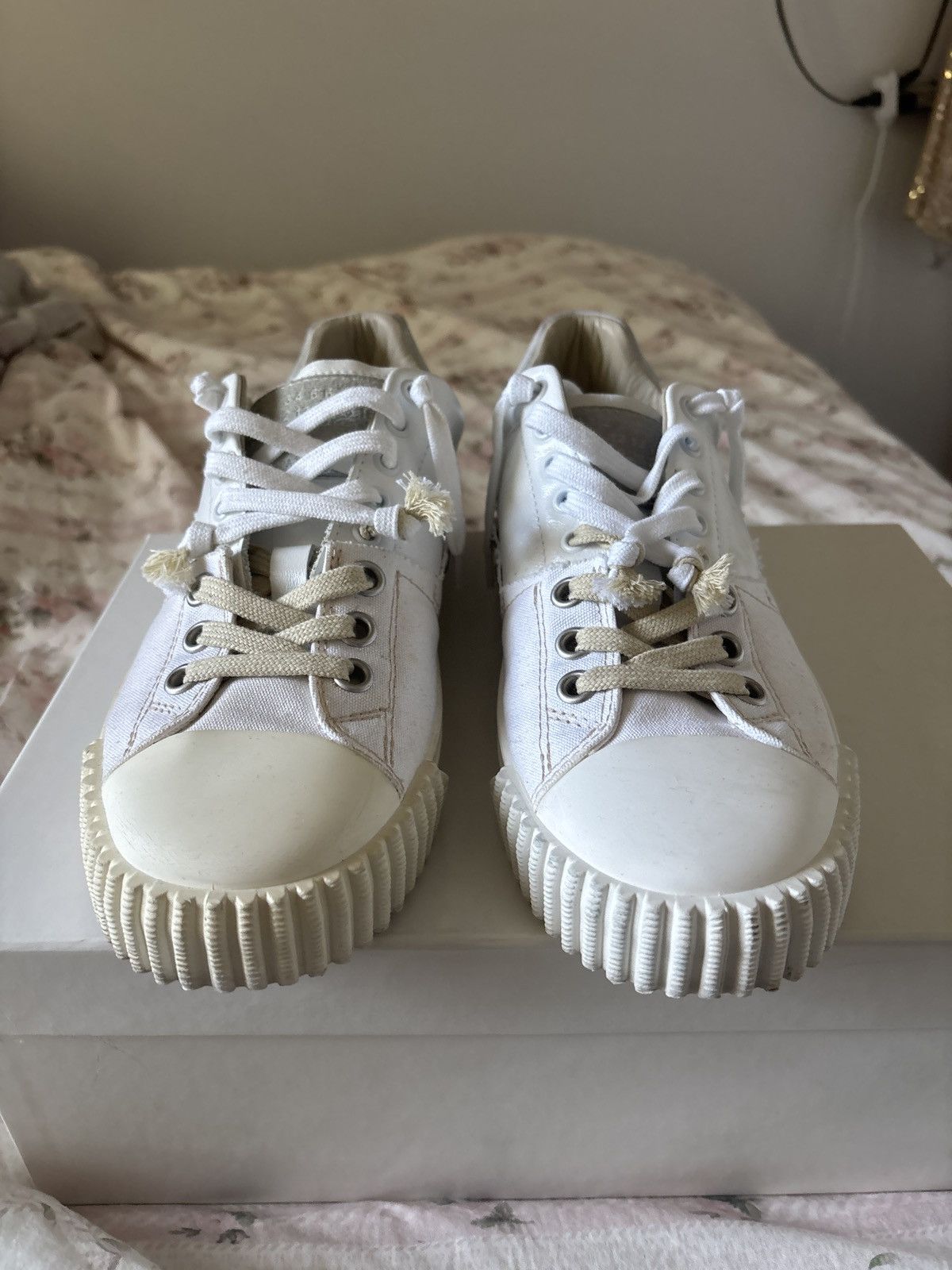 Maison Margiela Maison Margiela New Evolution Sneakers White Men’s EU 40/US Size US 7 / EU 40 - 8 Thumbnail