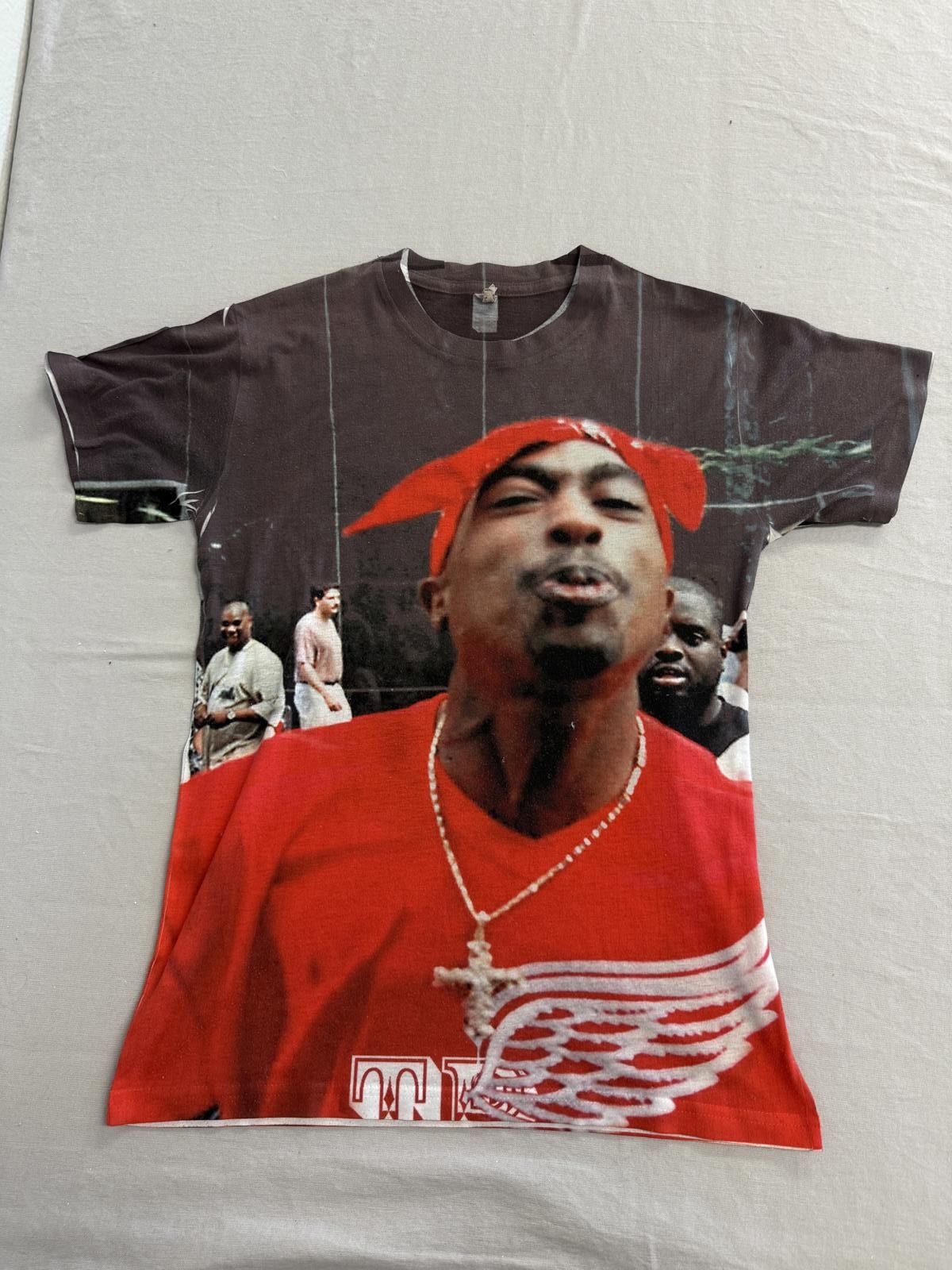 Other Tupac Shakur Spitting T-shirt AOP Red Bandana / Red Wings -S Size US S / EU 44-46 / 1 - 1 Thumbnail