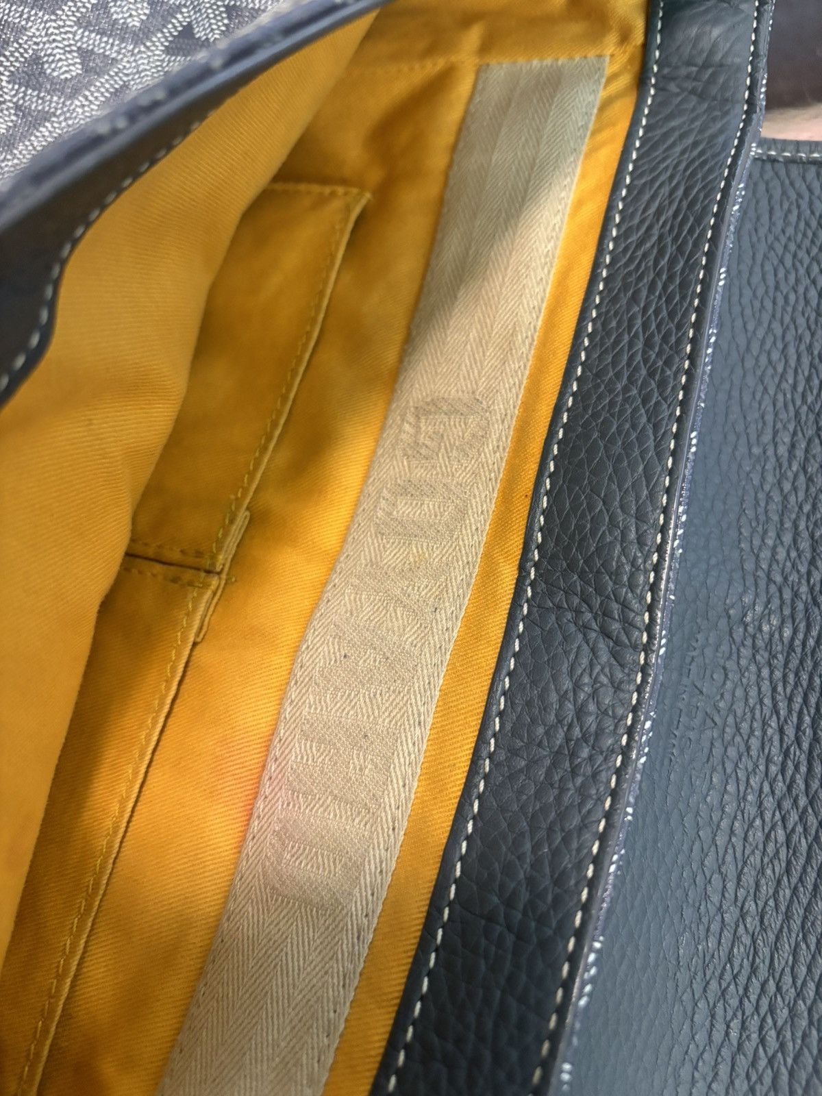 Goyard Grey Monogram Messenger Bag Size ONE SIZE - 7 Thumbnail