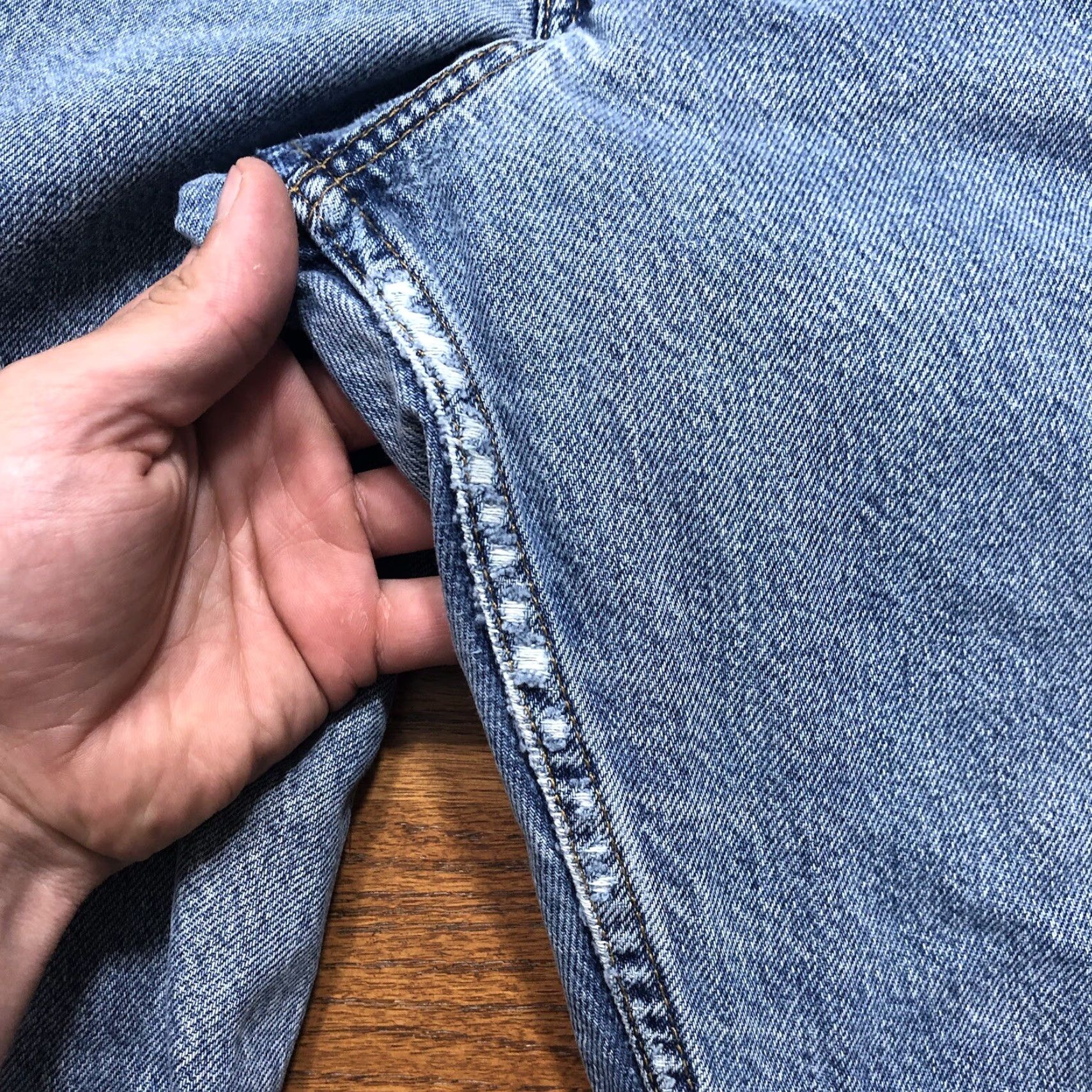 Levi's VINTAGE Levi's 550 Jeans Tapered High Rise 16 X 28.5 Inseam Blue Women's Regular 12 in Rise 5-Pocket Denim Cotton Zipper Closure 80s 90s Grunge Size 24" / US 00 / IT 34 - 7 Thumbnail