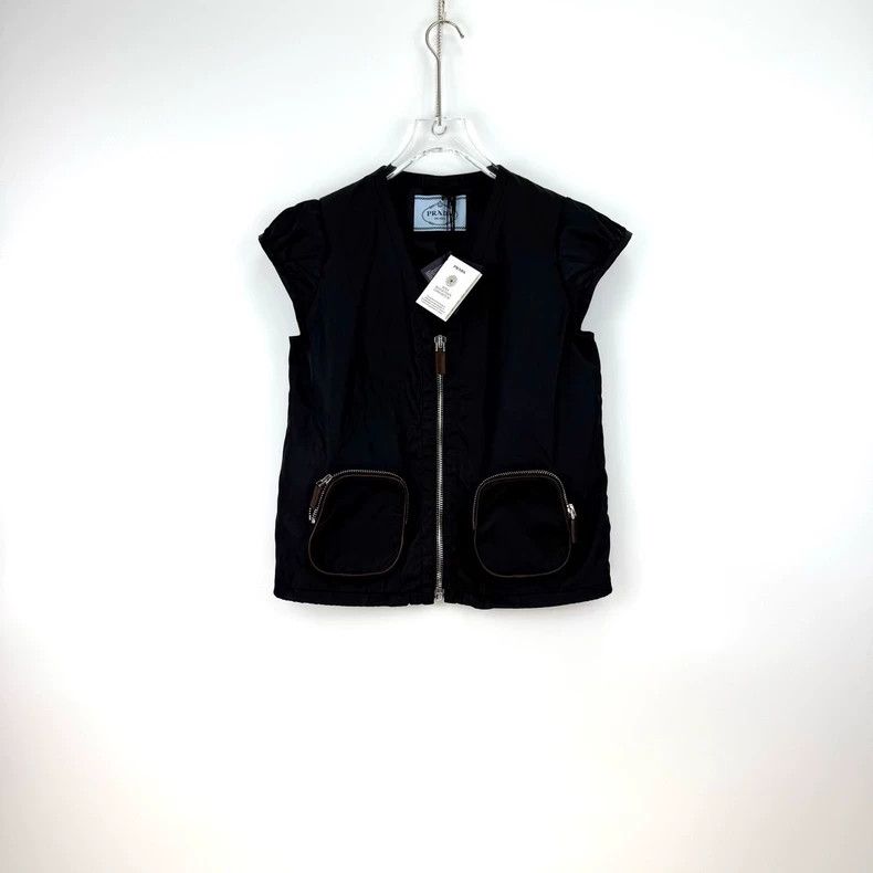 Prada Prada Black functional style zipper vest 2502-Nextarrow Size US XXS / EU 40 - 3 Thumbnail
