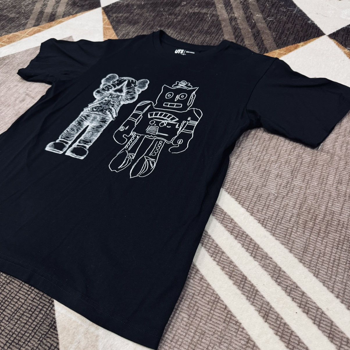 Andy Warhol × Kaws × Uniqlo Uniqlo x Kaws X Andy Warhol UT Graphic T-Shirt Size US S / EU 44-46 / 1 - 3 Thumbnail