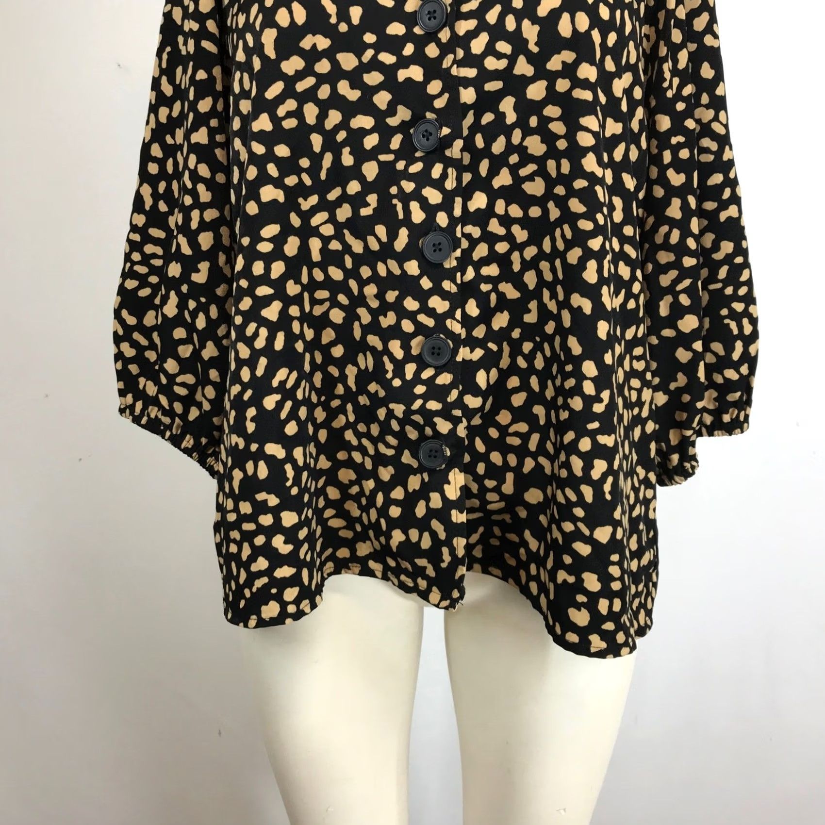 Sanctuary Sanctuary Blouse Women XL V Neck Button Front Leopard Print Tunic Animal Print Size XL / US 12-14 / IT 48-50 - 3 Thumbnail
