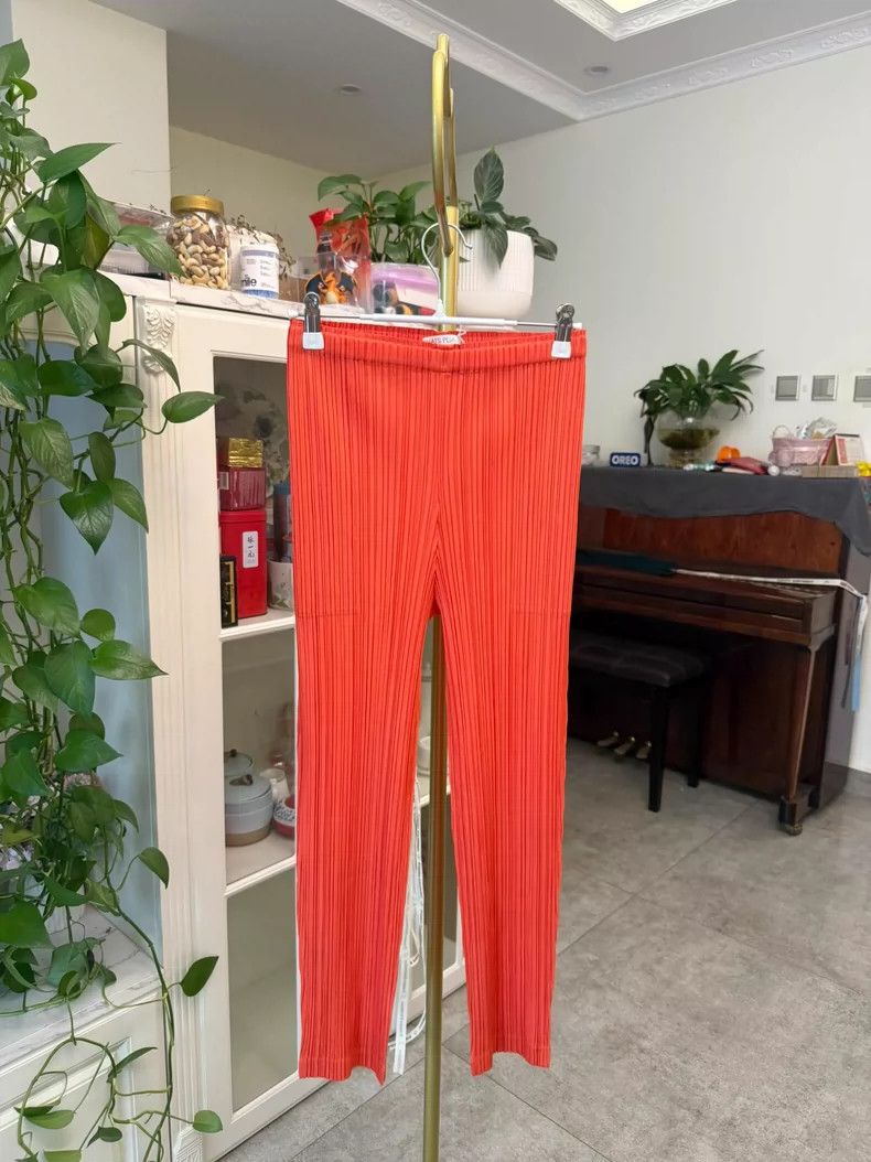 Issey Miyake issey miyake size:2 Orange straight-leg skinny pants 2505- Size 42" / US 20 - 1 Thumbnail