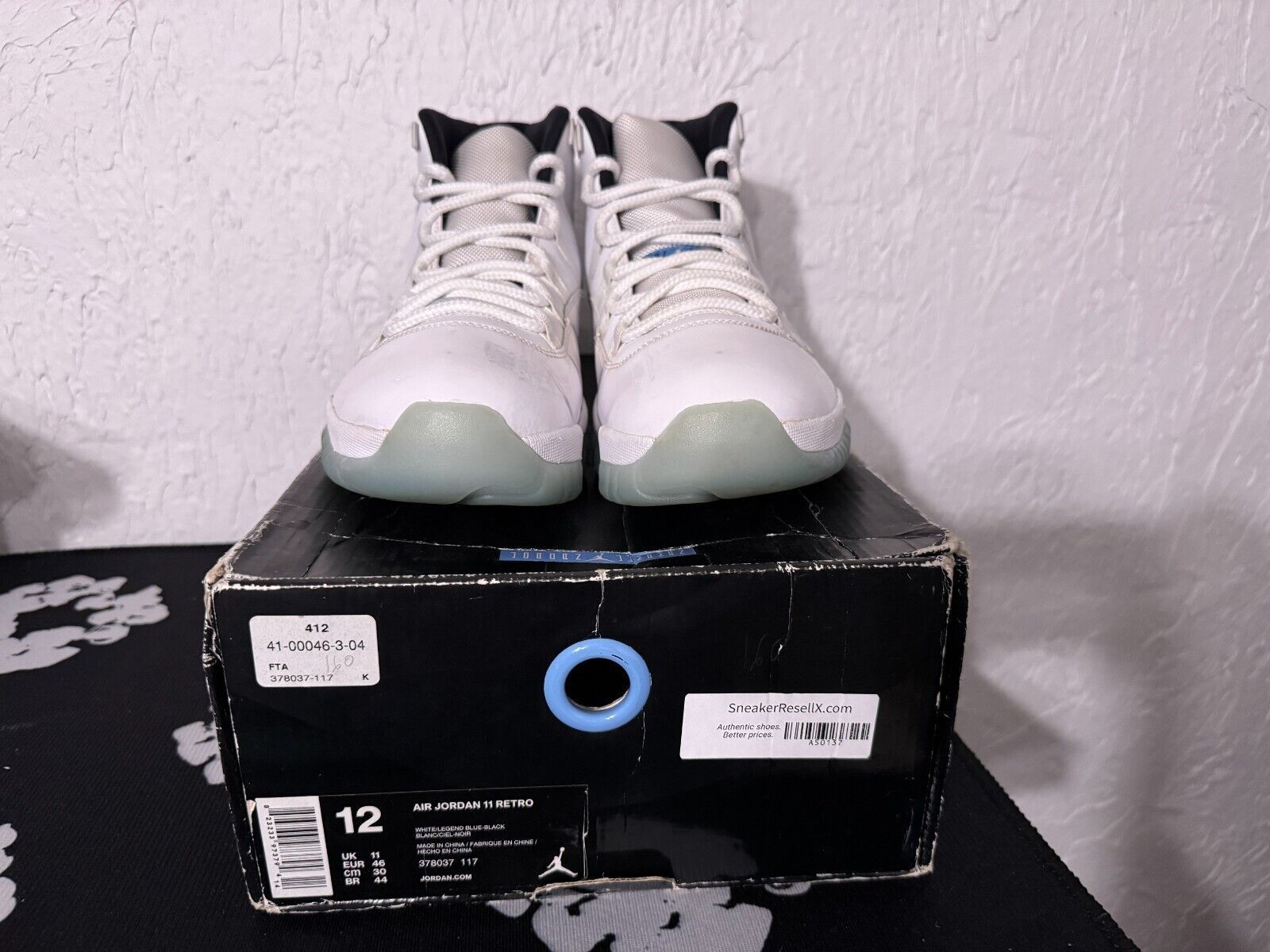 US 12- Nike Air Jordan 11 Retro High OG Legend Blue Colombia