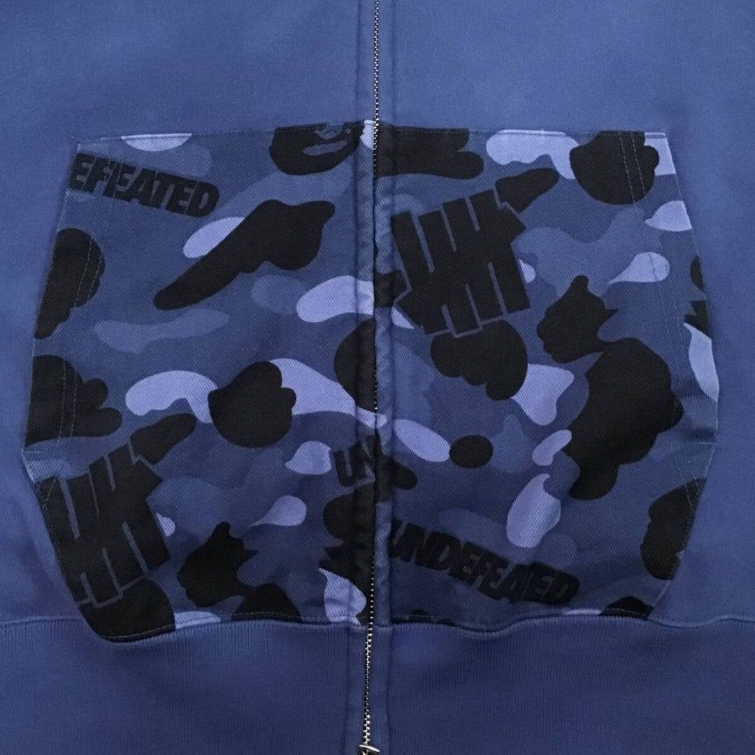 Bape × Undefeated BAPE × Undefeated zip hoodie blue camo a bathing ape Size US L / EU 52-54 / 3 - 5 Thumbnail