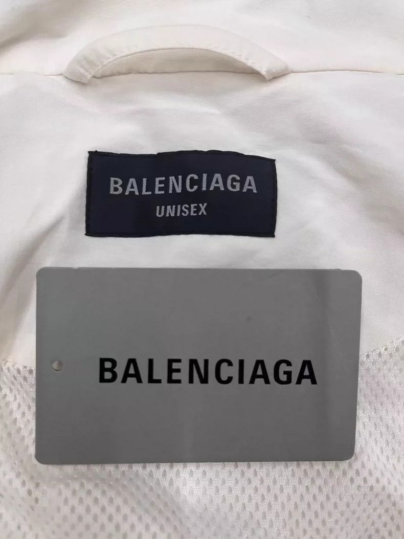 Balenciaga Balenciaga Letter print contrast sunscreen collar jacket Size US XXS / EU 40 - 4 Thumbnail