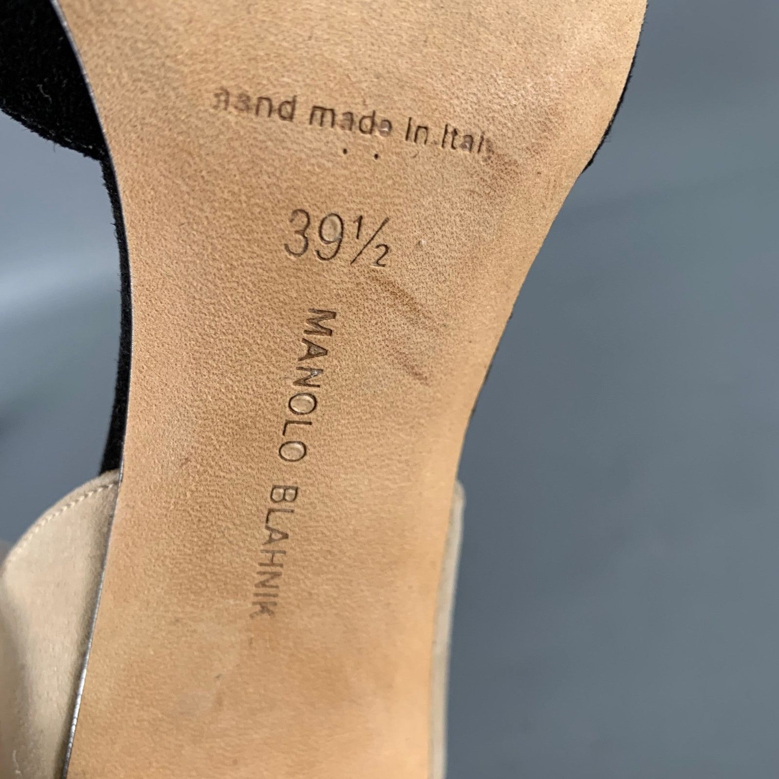 Manolo Blahnik MANOLO BLAHNIK 9.5 Black Tan Suede Two Tone Pointed Pumps Size US 9.5 / IT 39.5 - 8 Thumbnail