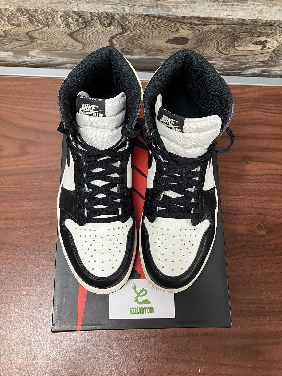 Jordan Brand Jordan 1 Retro High Mocha Size 10.5 Size US 10.5 / EU 43-44 - 4 Thumbnail