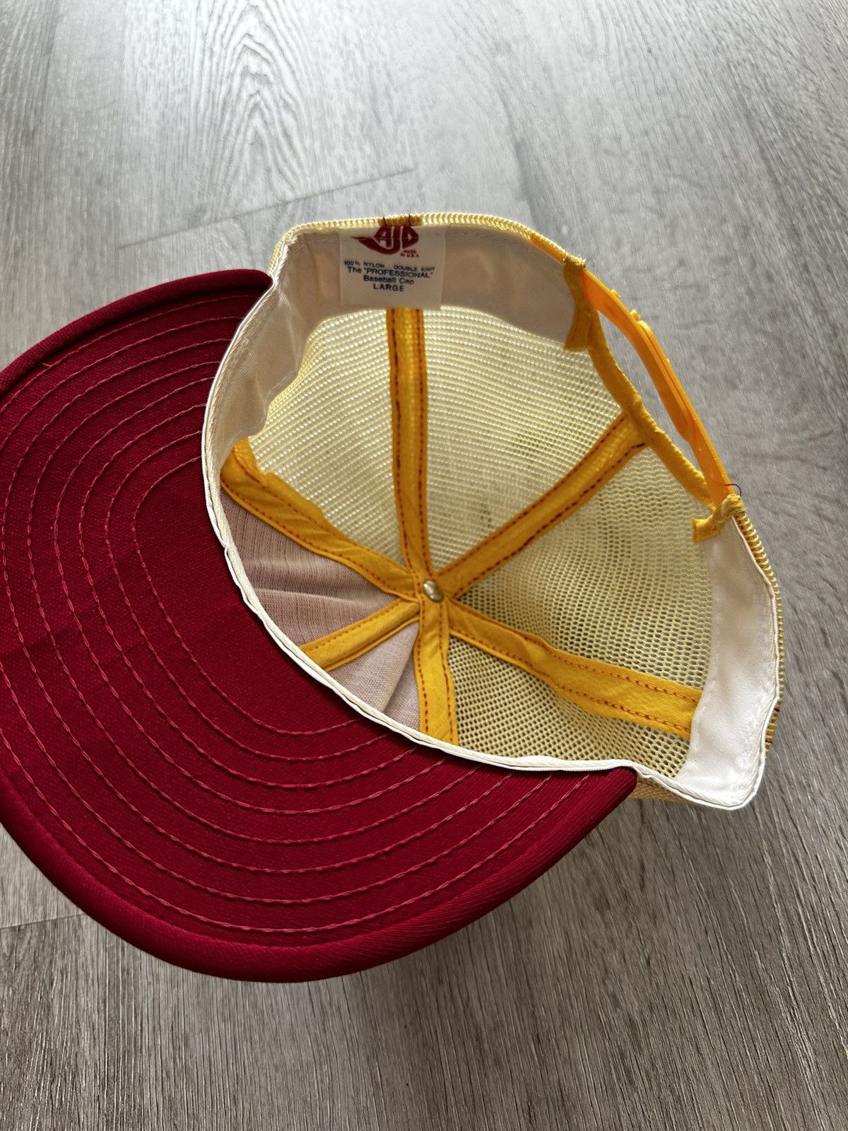 Vintage Vintage 90s USC Trojans Hat Size ONE SIZE - 3 Thumbnail