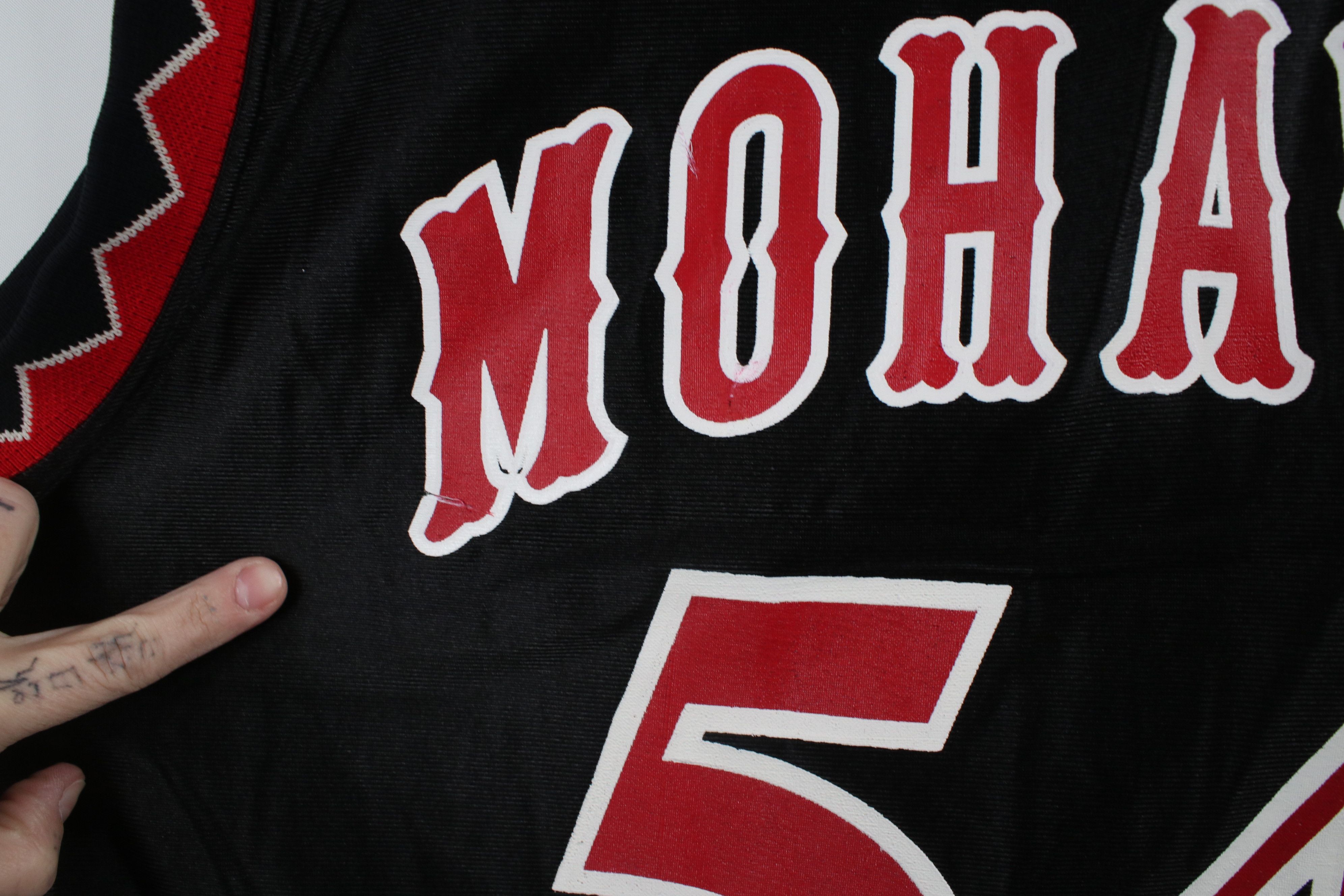 Vintage Vintage 90s Wilson Spell Mohawk Basketball Jersey Black #54 Size US XXL / EU 58 / 5 - 5 Thumbnail