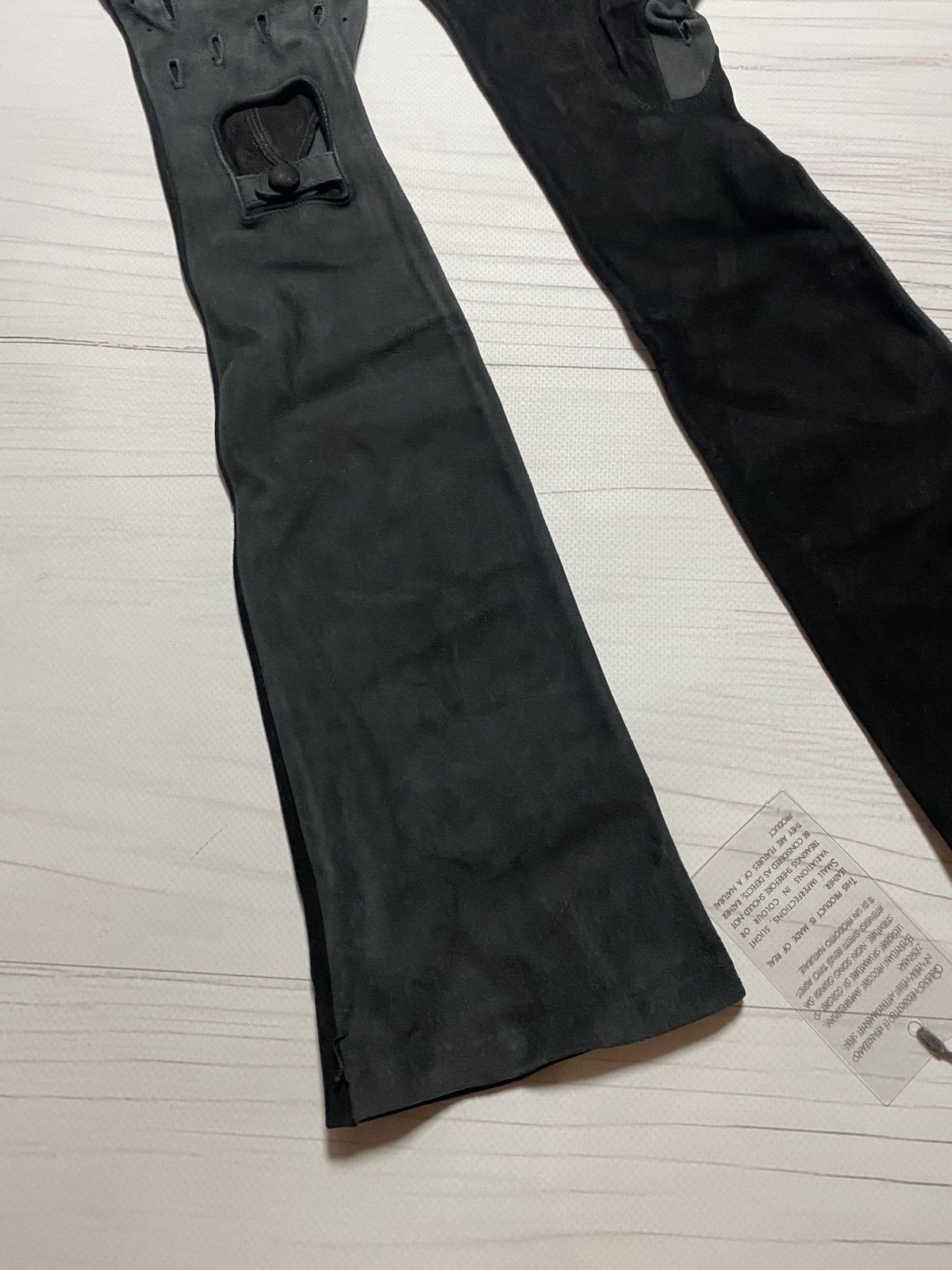 Marni Vintage Marni Black Leather Long Gloves Size 7.5 Size ONE SIZE - 11 Thumbnail