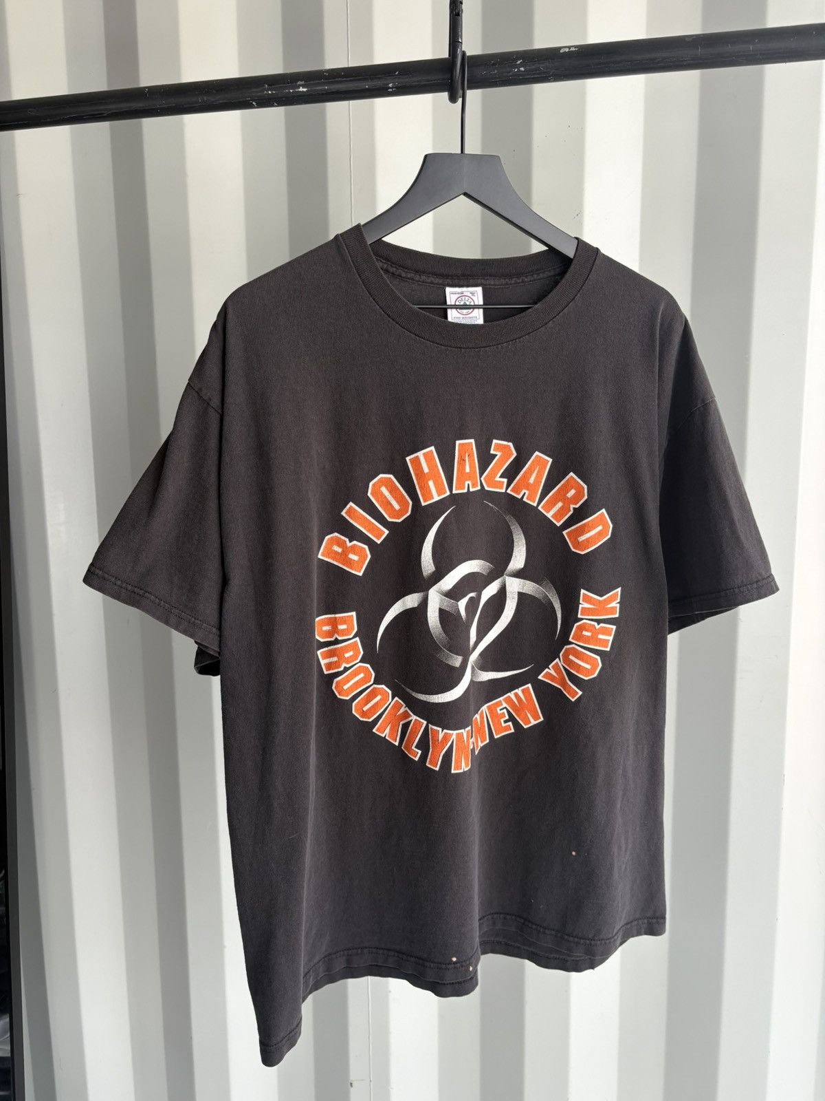 Vintage Biohazard NYC Hardcore Distressed ERD GRUNGE HARDCORE WCC Size US XL / EU 56 / 4 - 1 Thumbnail
