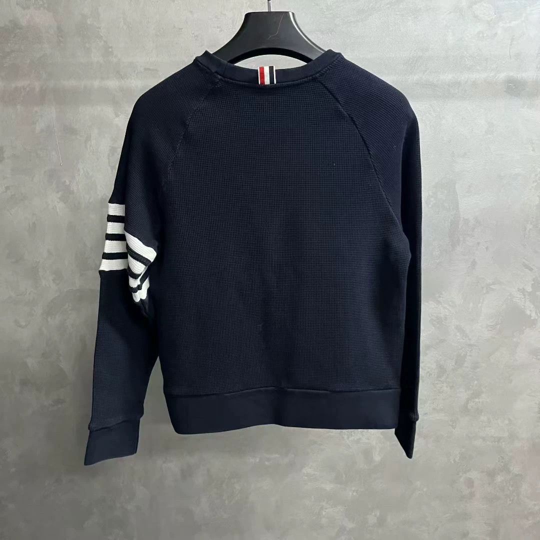 Thom Browne thom browne navy waffle long sleeve sweatshirt Size US L / EU 52-54 / 3 - 2 Thumbnail