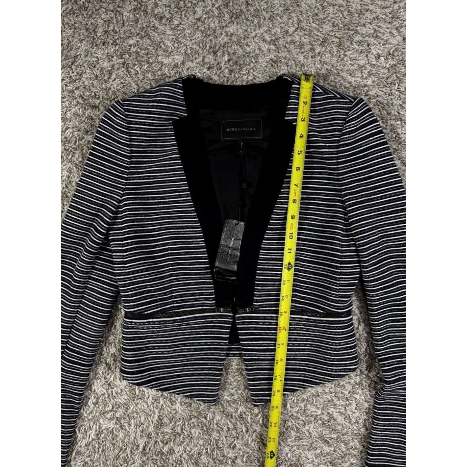 Bcbgmaxazria BCBGMAXAZRIA Women's Striped Blazer Jacket XS Gray Regular Jacket Blazer Womens XS Size XS / US 0-2 / IT 36-38 - 5 Thumbnail