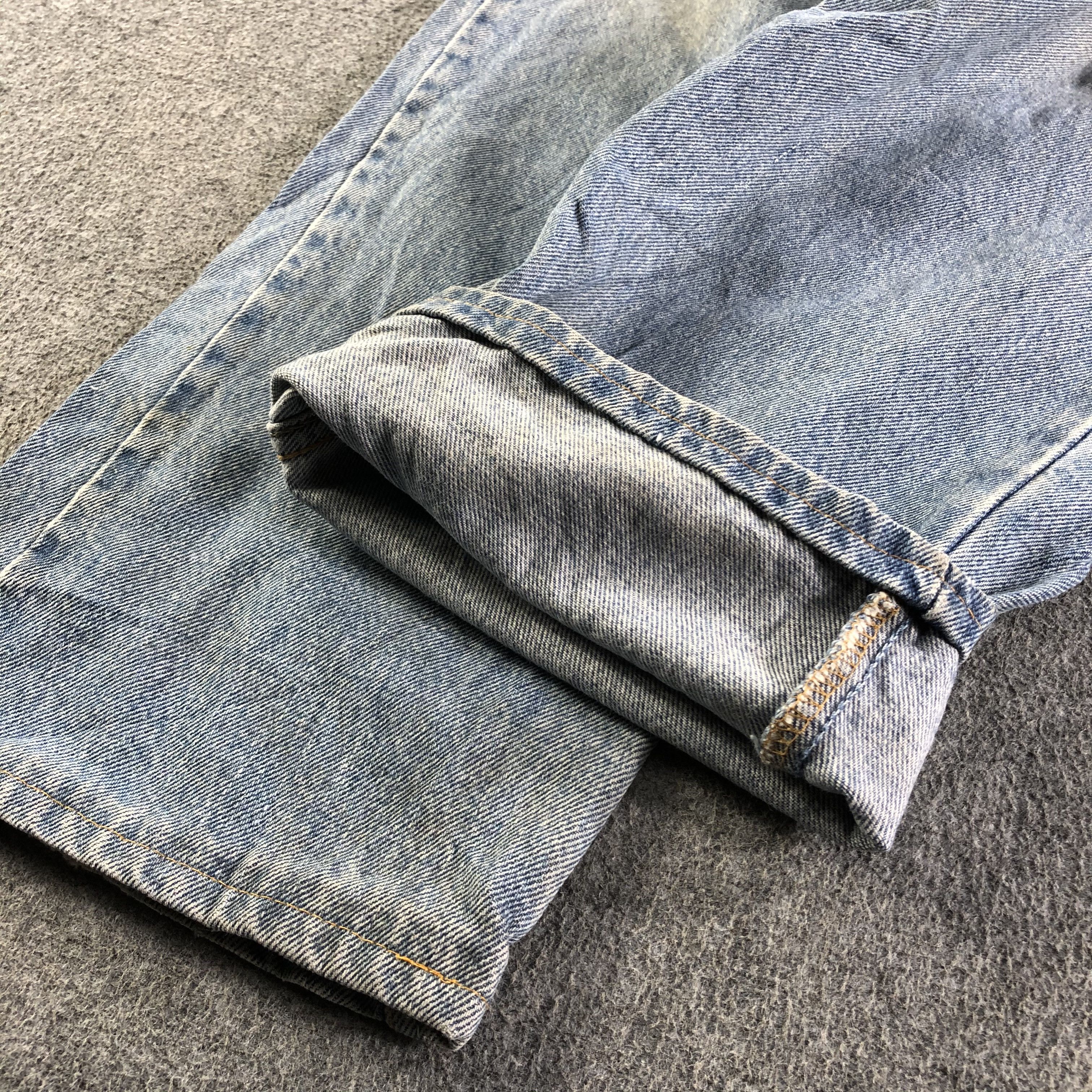 Levi's Vintage Blue Wash Levis 516 Jeans-J4183 Size US 35 - 7 Thumbnail