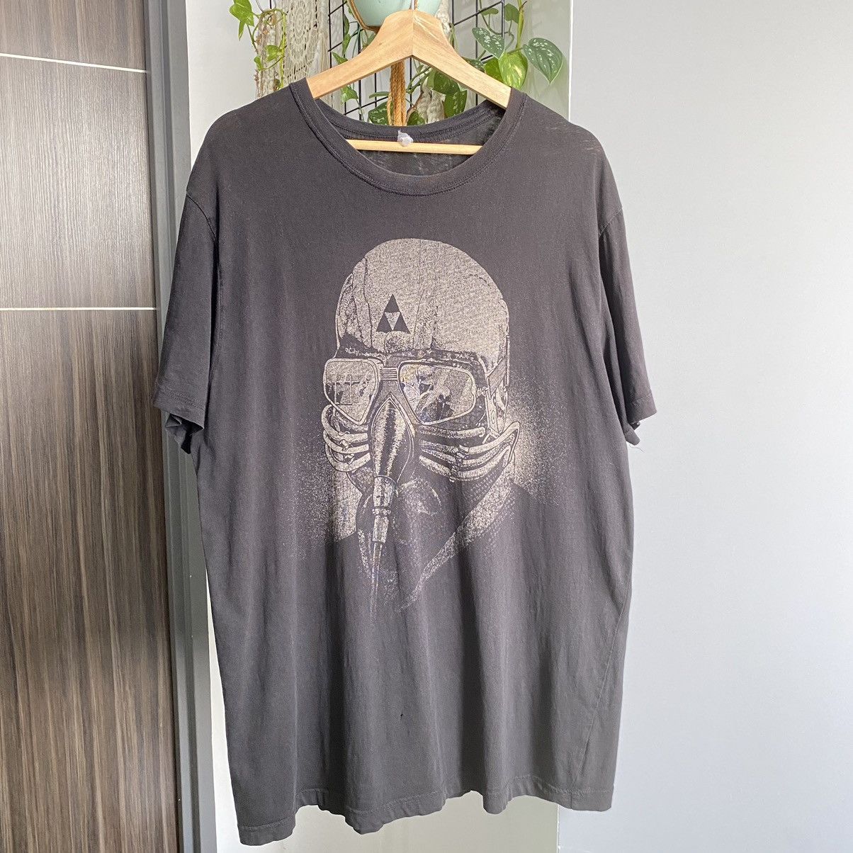 Black Sabbath Thrashed Faded Vintage Black Sabbath Band ERD GRUNGE GRAIL T Size US XL / EU 56 / 4 - 1 Thumbnail